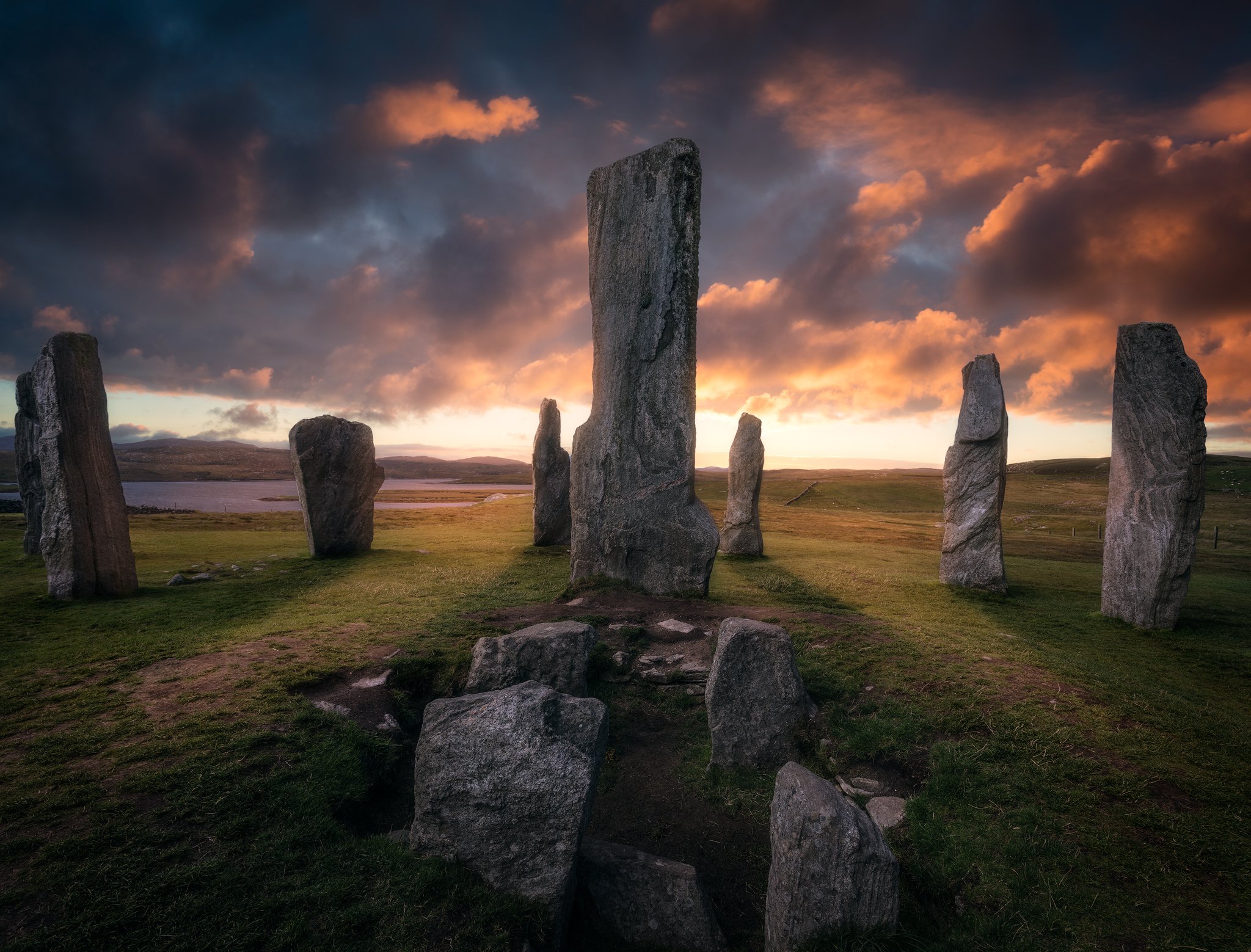 outer hebrides callanish stones scotland suset sky light clouds colors temple neolithic, Maciej Warchoł