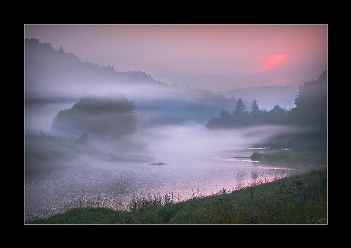 Стихотворение забелелся туман над рекой. Туман на реке. Мгла над озером. Мгла в долине. Туманное озеро.