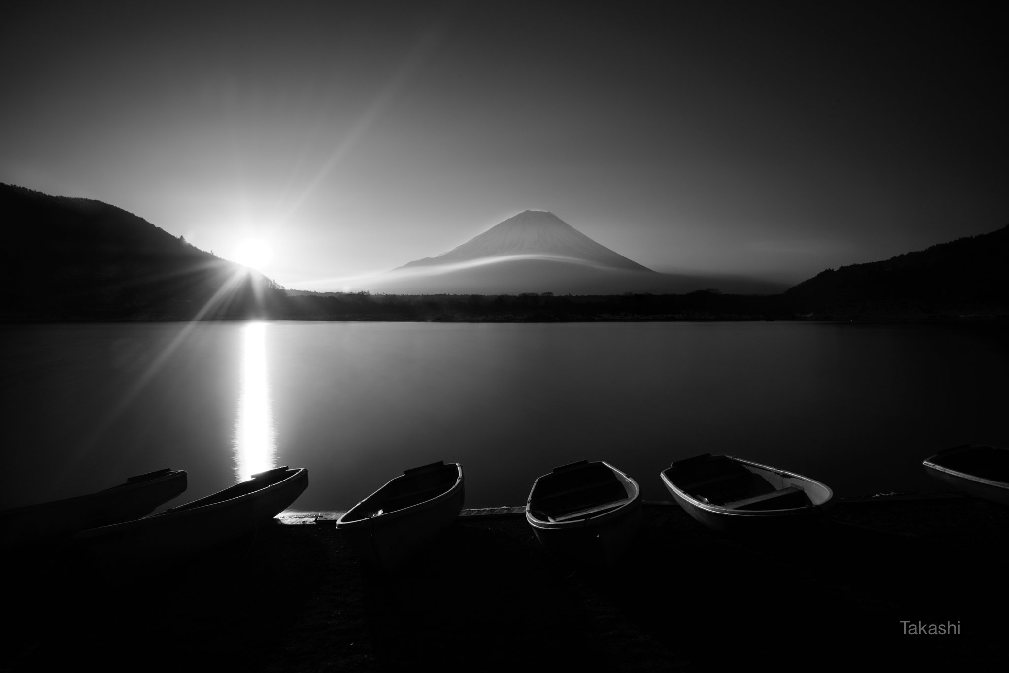 Fuji,mountain,Japan,cloud,lake,water,boat,sun,sunshine,sunrise,morning, Takashi