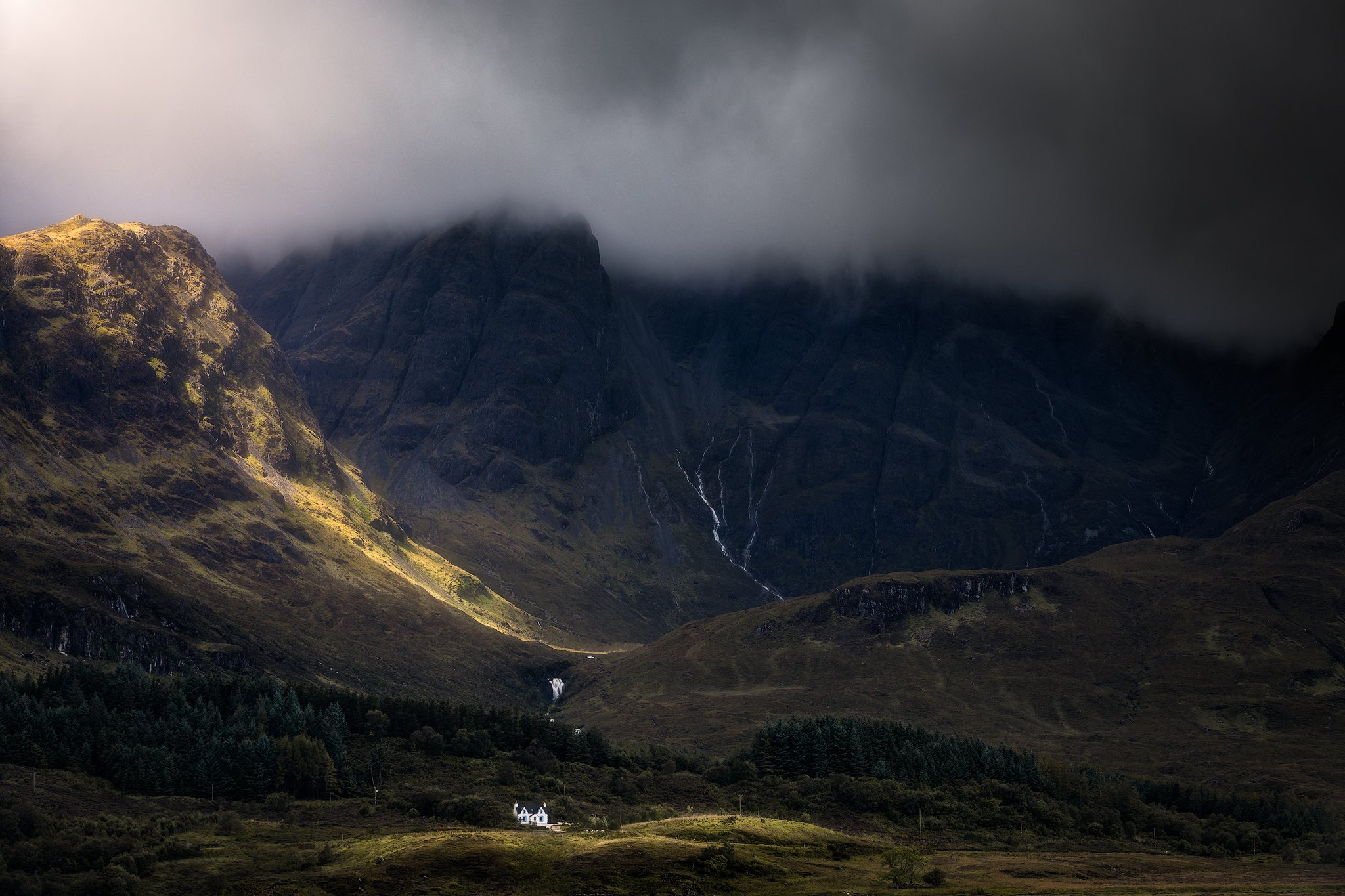 scotland isle of skye mountains hills mood light cabin, Maciej Warchoł
