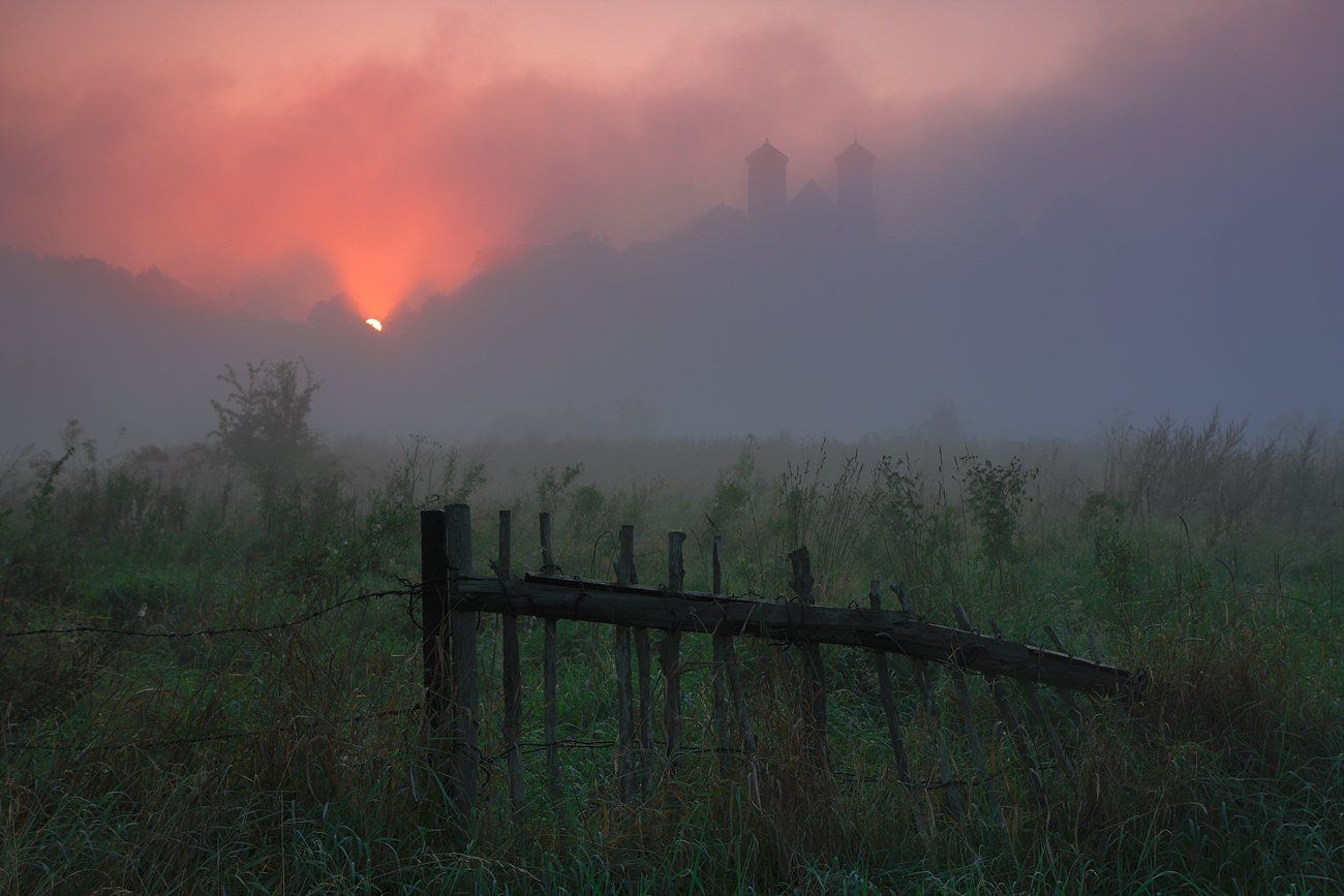sunrise, mist, mood, sky, monastery, fence,, Jacek Lisiewicz