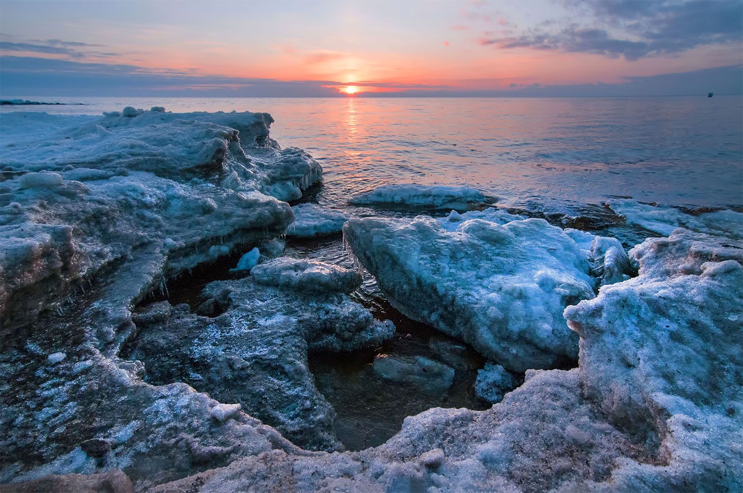 sunset, seascape,ice,snow,winter, Daiva Cirtautė