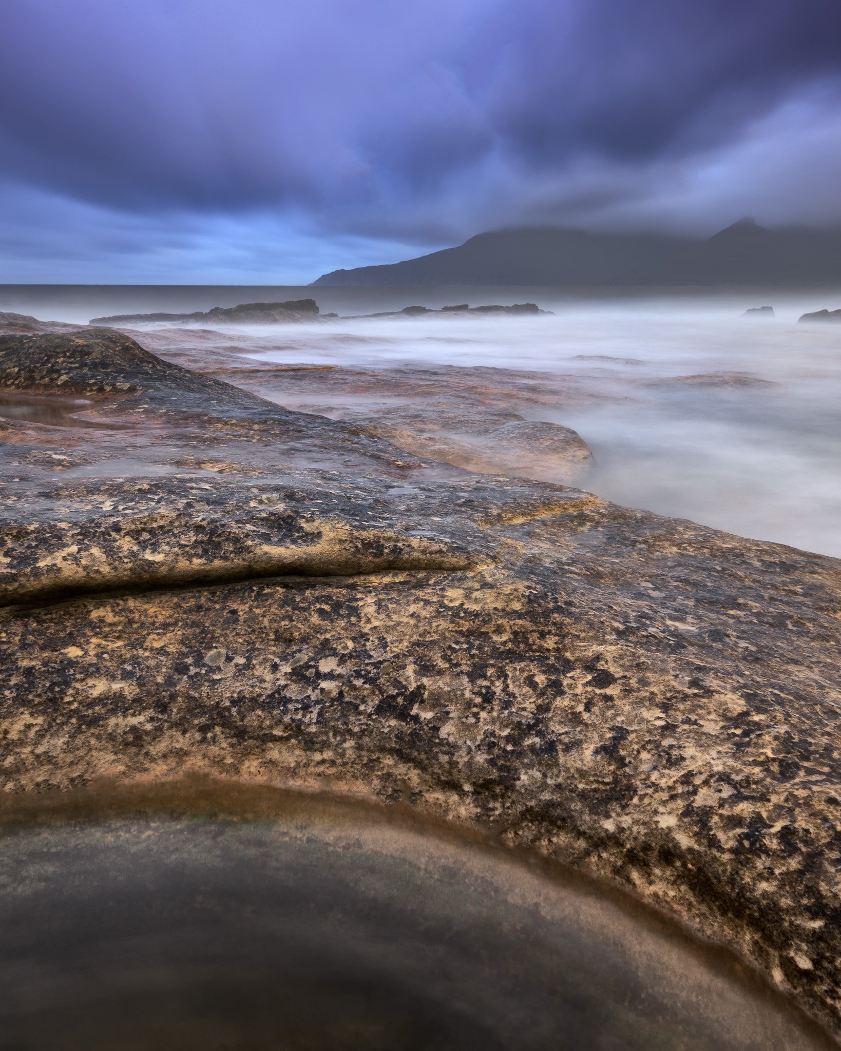 bay, beach, beautiful, blue, cliff, clouds, coast, coastal, dawn, eigg, europe, golden, highlands, island, isle, kingdom, landscape, lochaber, morning, nature, ocean, overcast, pebbles, rain, rainy, rhum, rock, rocky, rum, scenic, scotland, scottish, sea,, Andrey Omelyanchuk