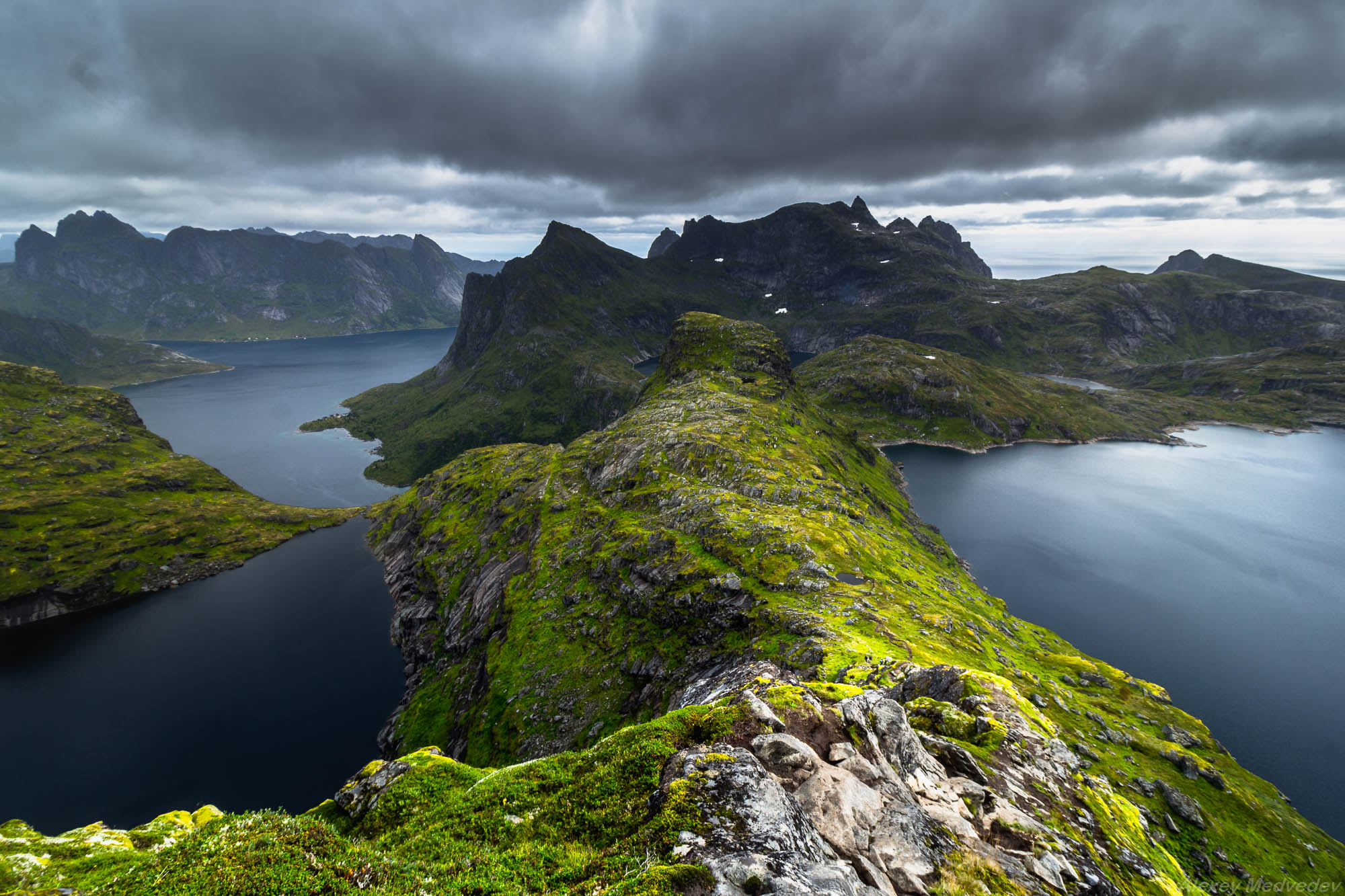 lofoten, summer, norway, cold, fjord, dark, rocks, mountains, lake, green, , Алексей Медведев