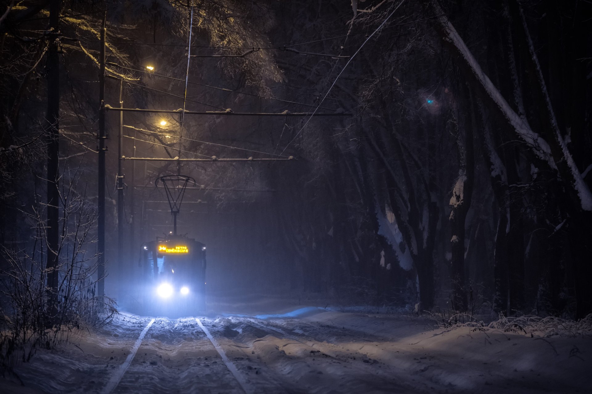ночь, снег, трамвай, москва, измайлово, фонари, Андрей Чиж
