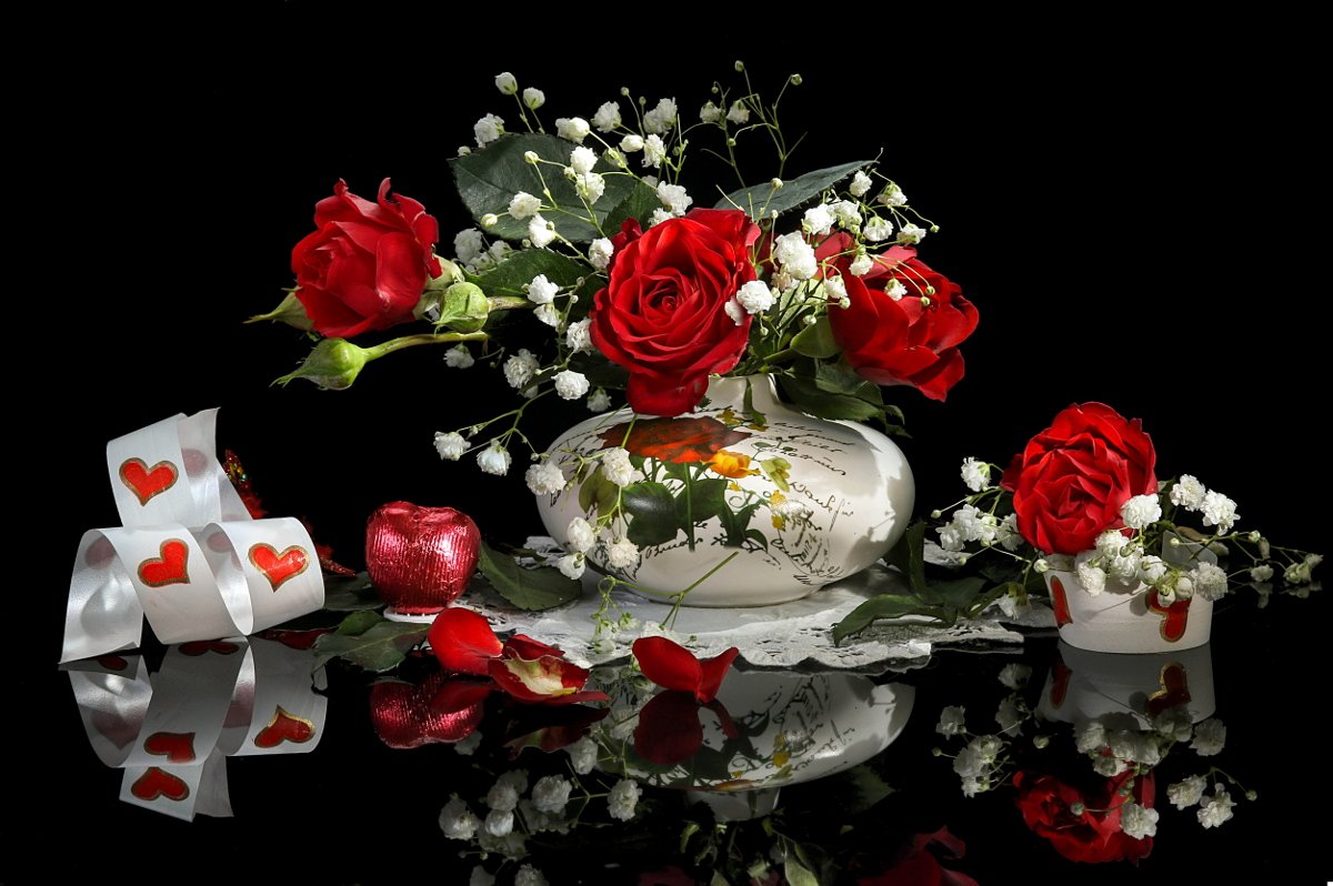 натюрморт, цветы, розы, ваза. сердечки, Шруб (Беляева) Татьяна