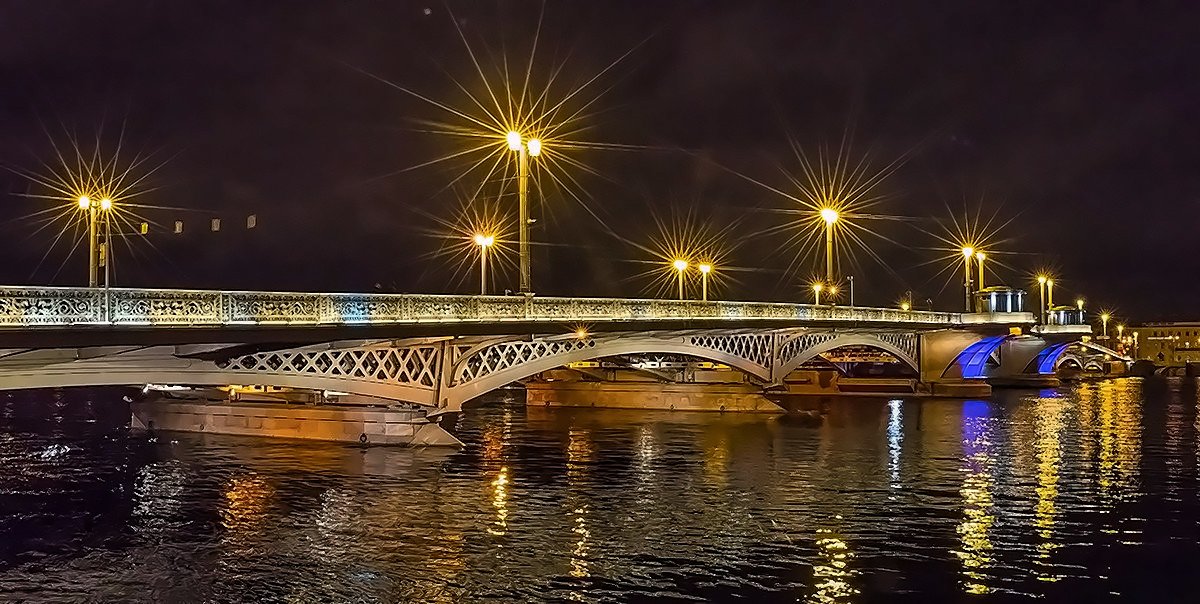 благовещенский мост питер фонари, Алексей Смирнов