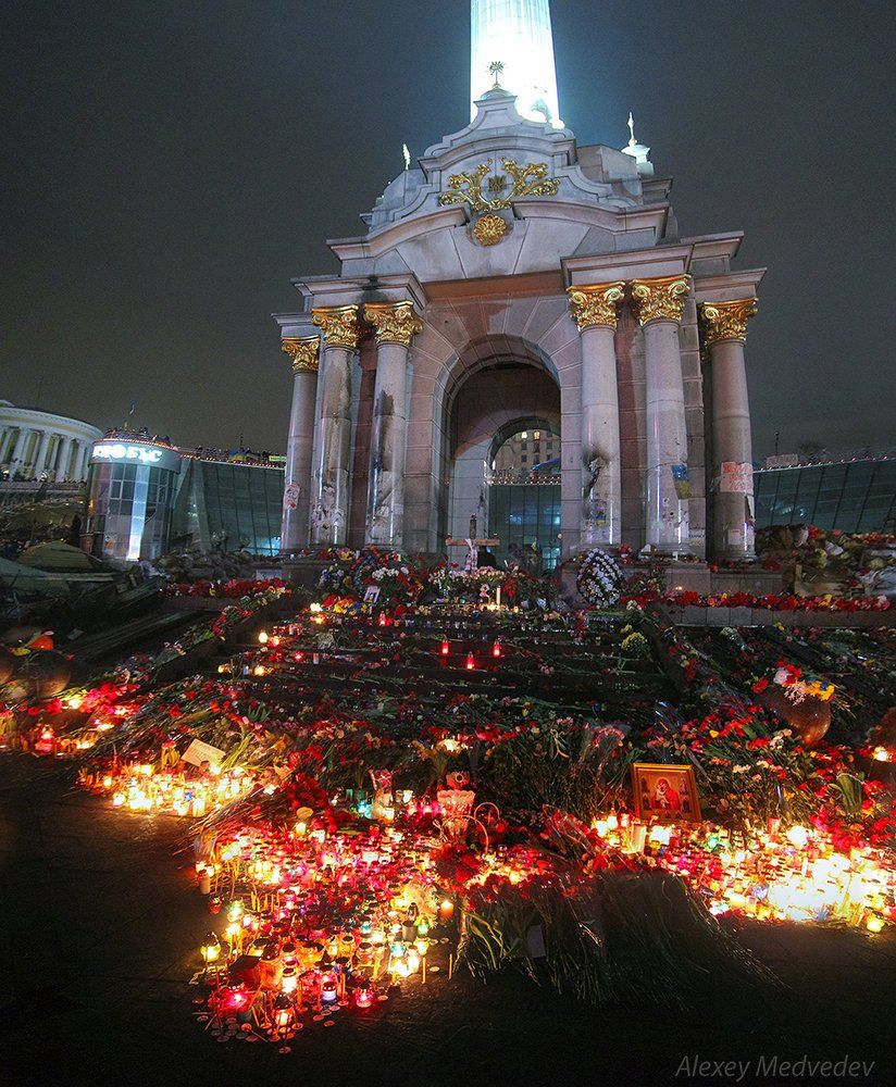 революция, майдан, киев, украина, память, ночь, свечи, Алексей Медведев