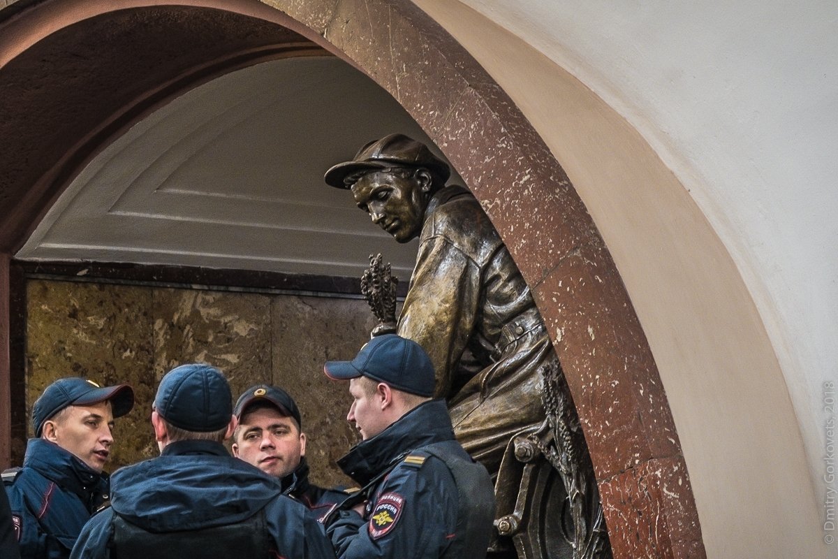 #photobydmitrygorkovets #moscow #moscowsubway #streetphotography, Горковец Дмитрий