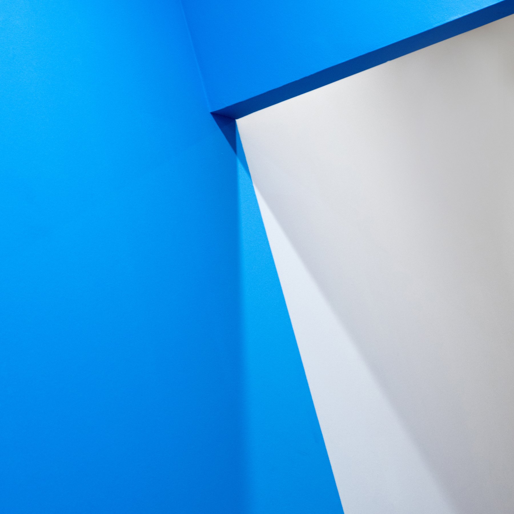 абстракция синее цвет тень стена архитектура, Лещенко Юлия