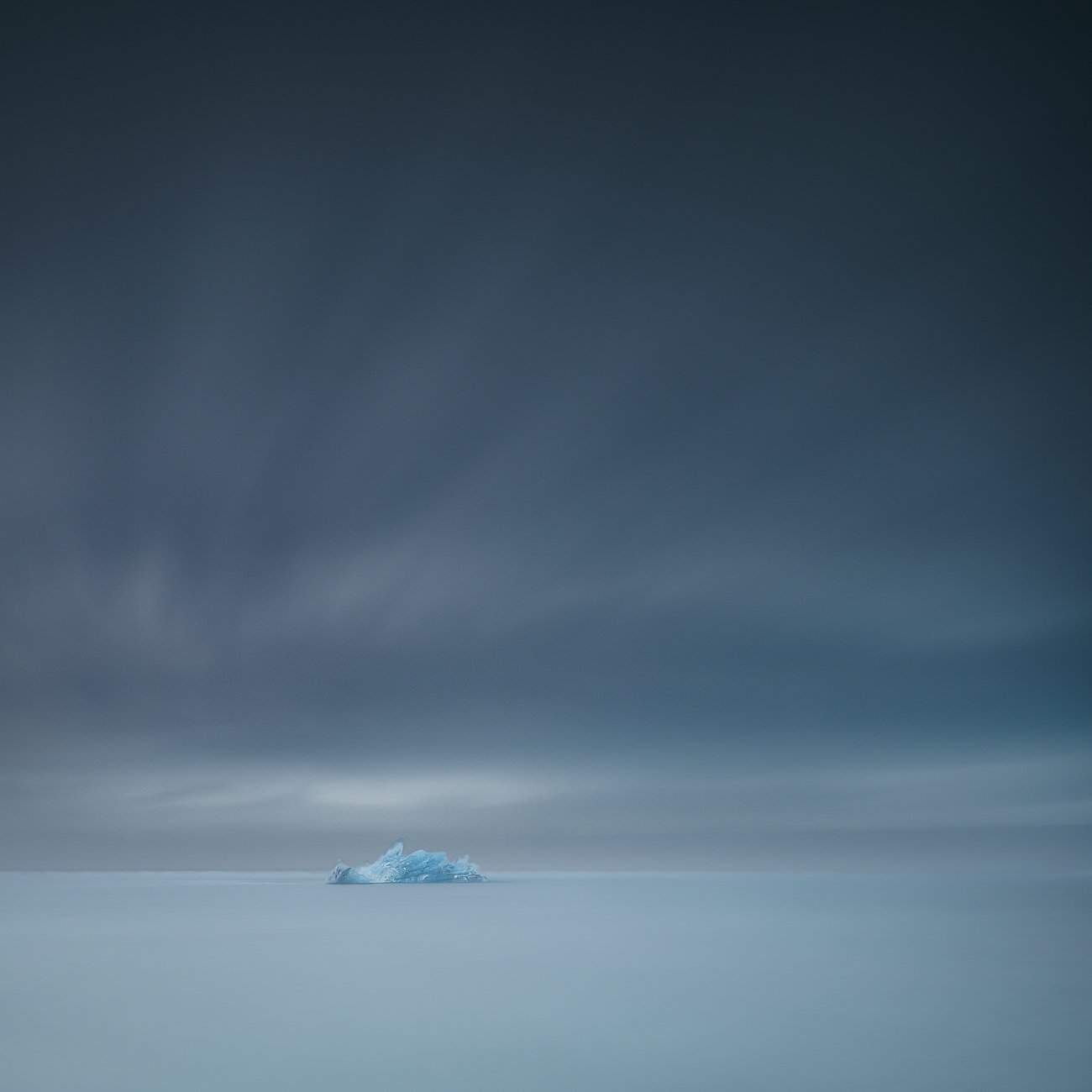 iceland,nikon,zeiss 21mm,iceberg,minimalismus,long exposure,sky,travel,glacier lagoon,felix ostapenko,, Felix Ostapenko
