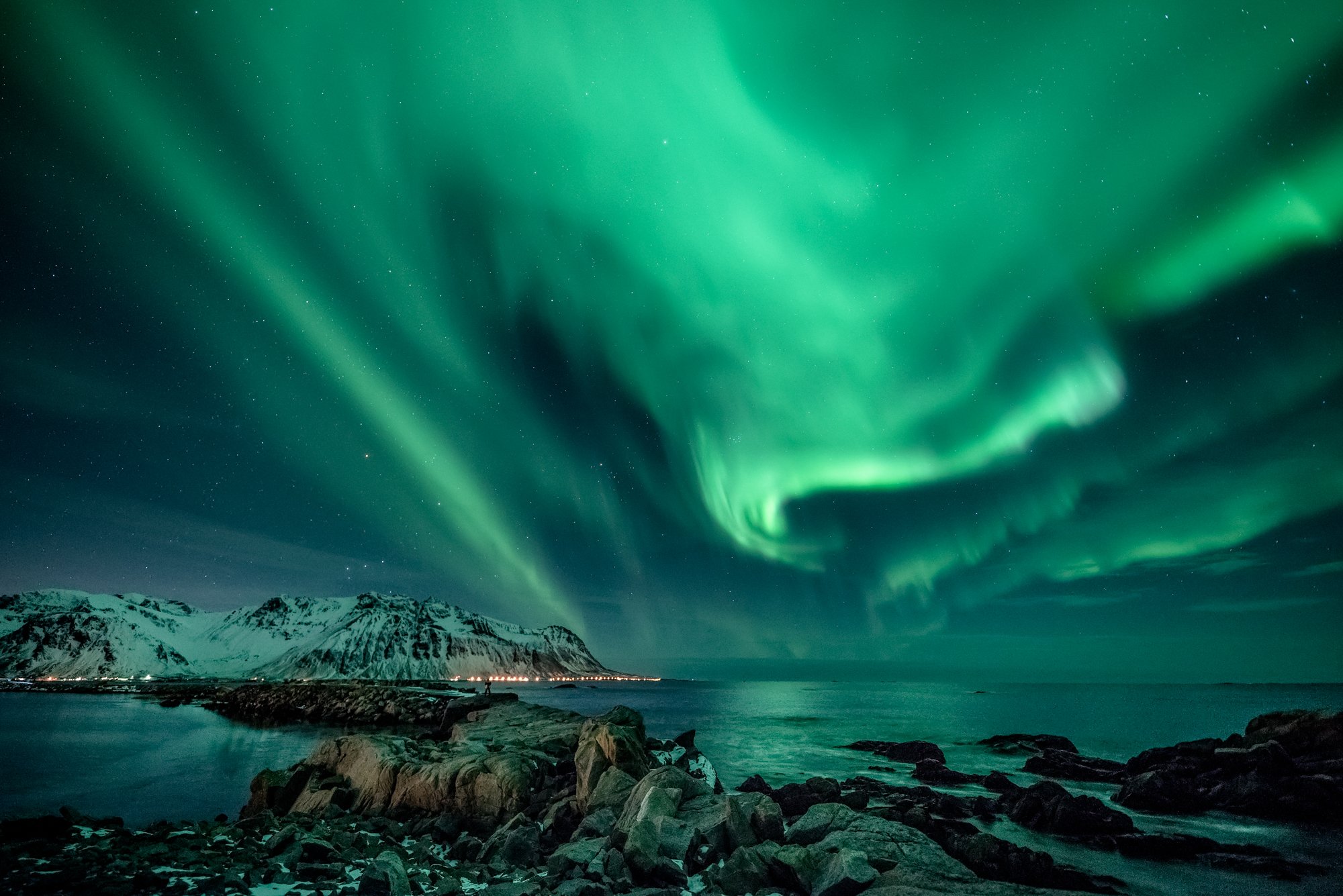 nigh, landscape, aurora, northern lights, norway, lofoten, green, long exposure, hovsund, Sylwia Grabinska