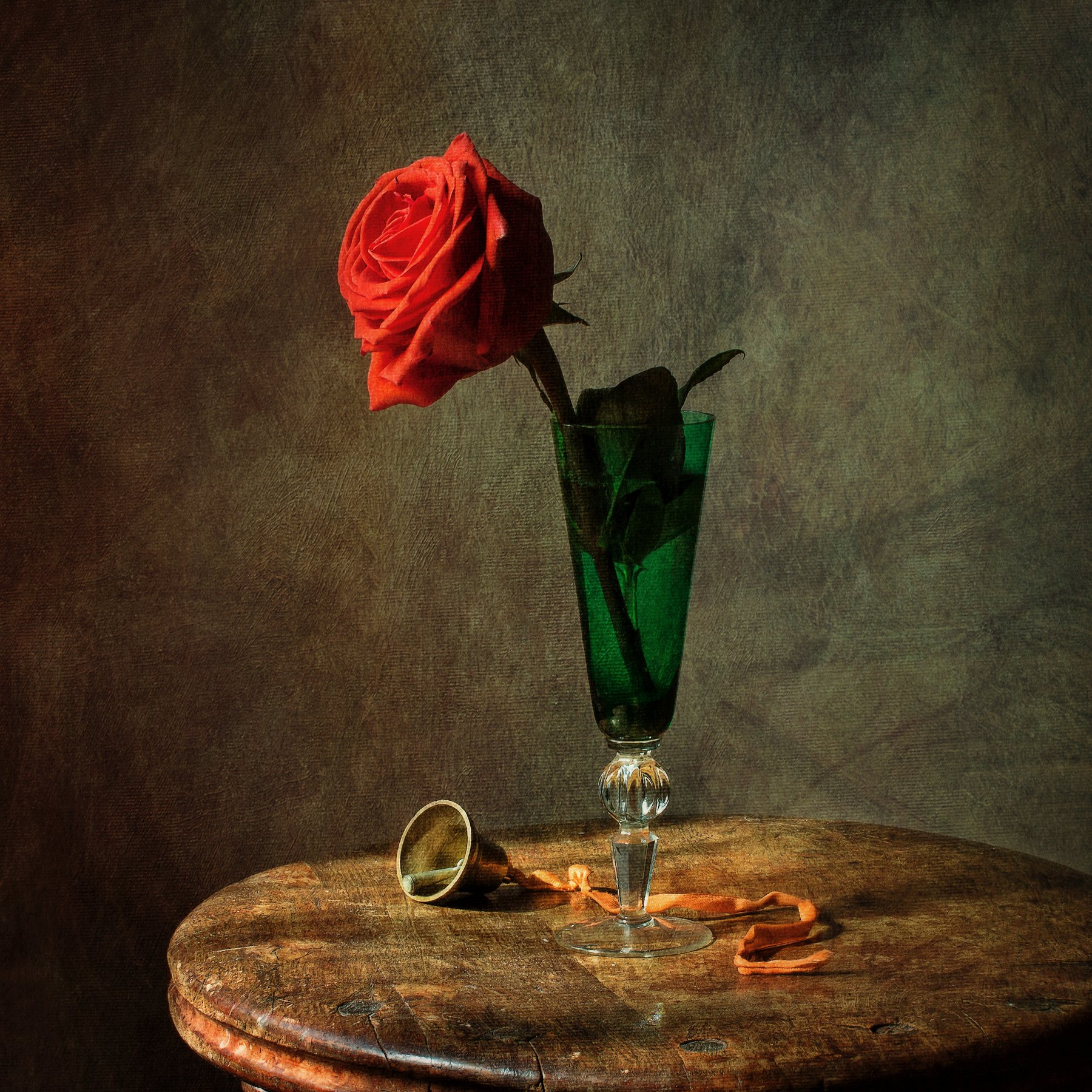натюрморт, стекло, бокал, цветы, розы, колокольчик, Анна Петина