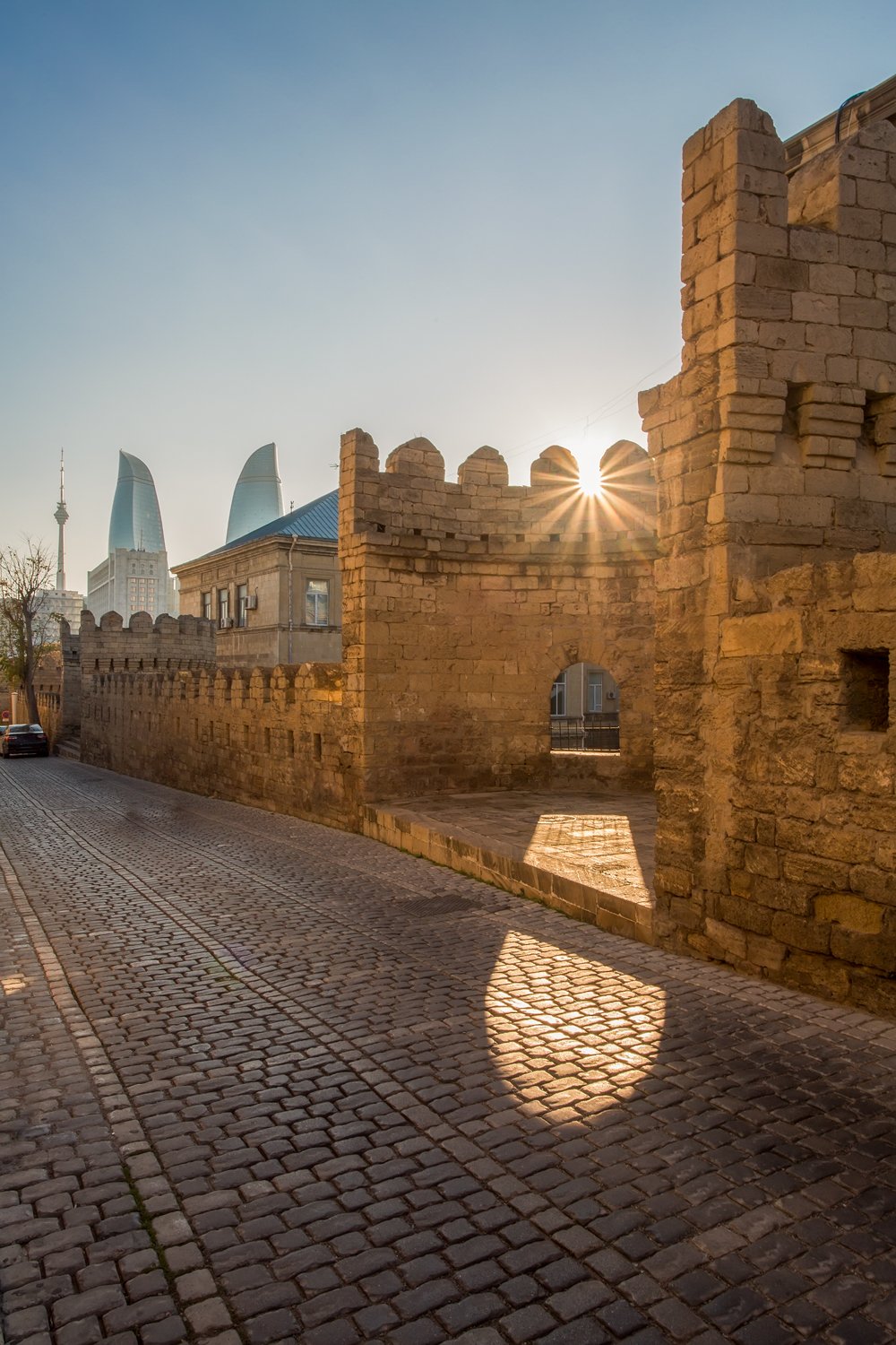 улица, солнце, Баку, Азербайджан, город, крепость, стена, Денис Свечников