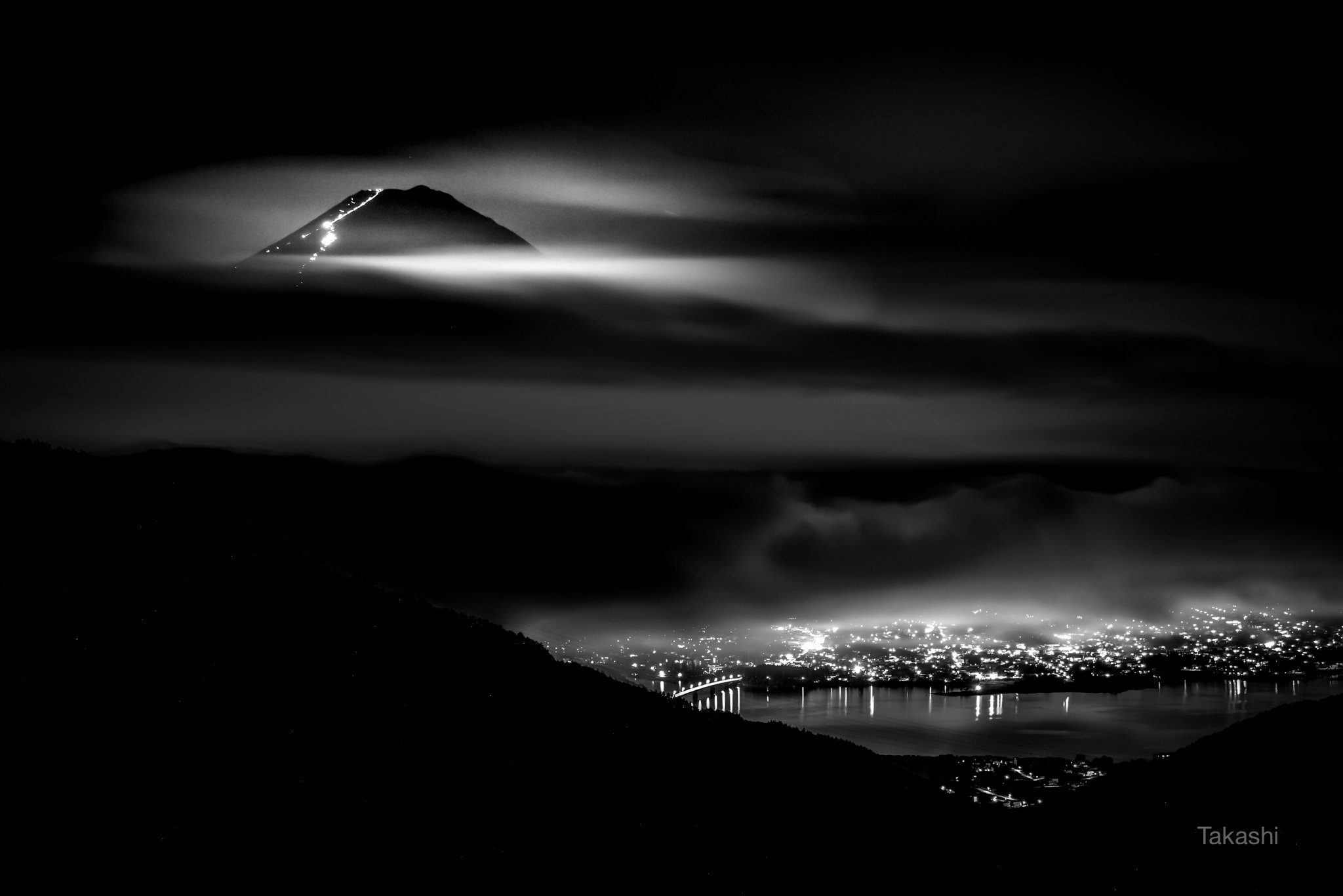 Fuji,night,clouds,mountain,Japan,lake,light,, Takashi