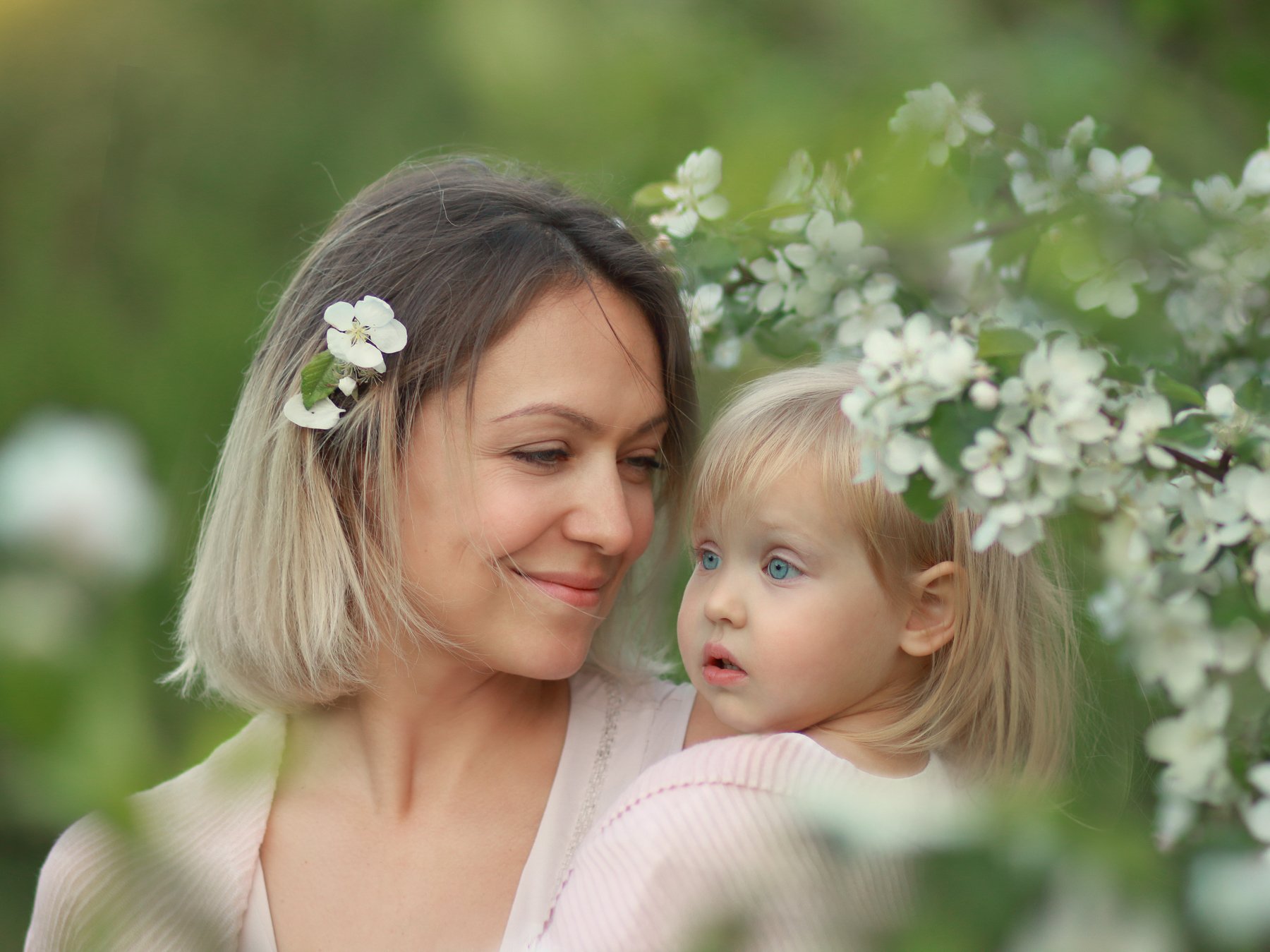 материнство, семья, весна, цветение, мама, Irina Welker
