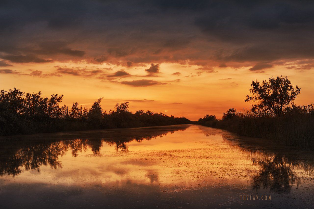 темрюк, таманский полуостров, таманские закаты, отражение в воде, Владимир Тузлай