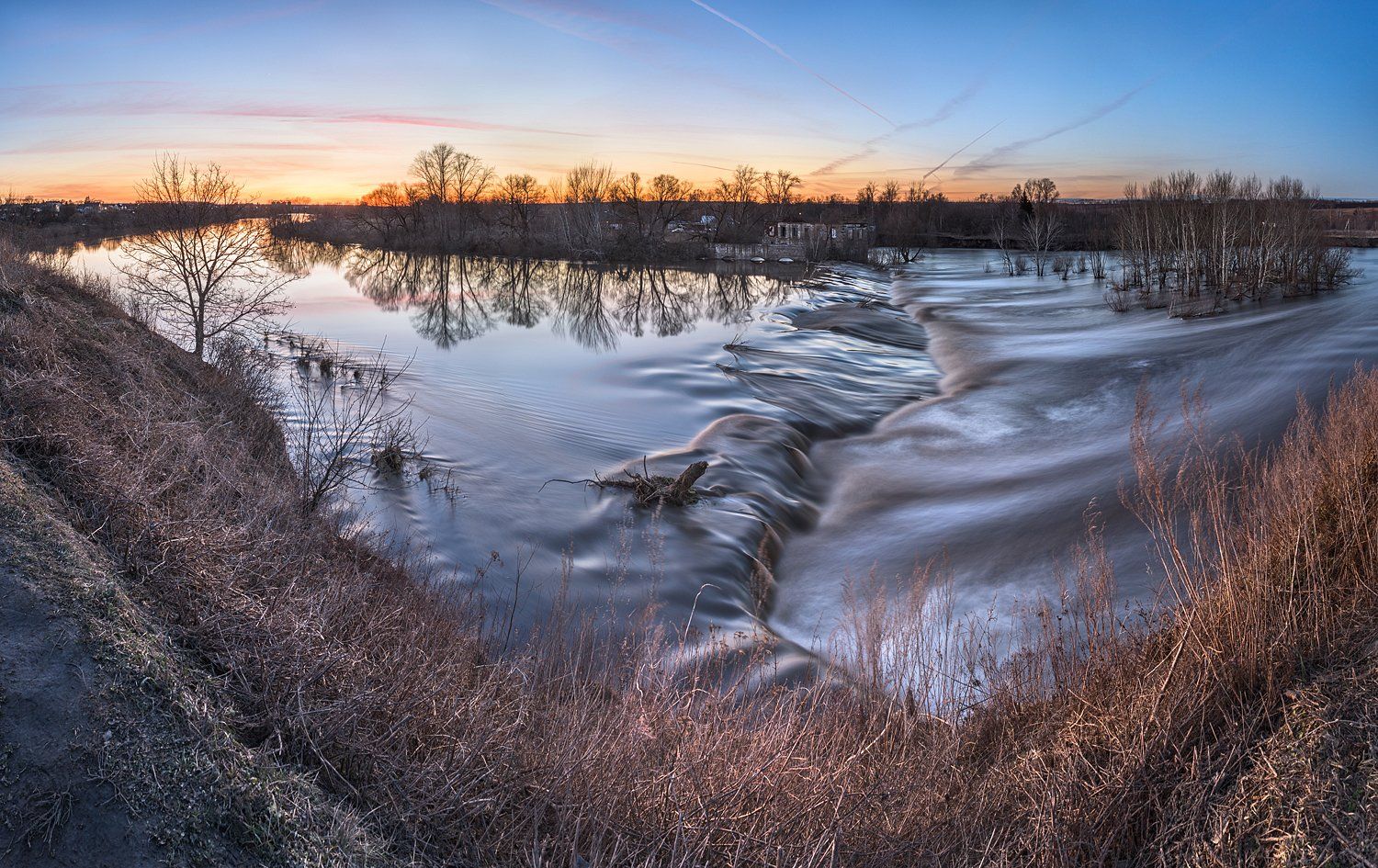 весна,паводок,заброшенная гэс,бурлящая вода,панорама, Андрей Cоколов