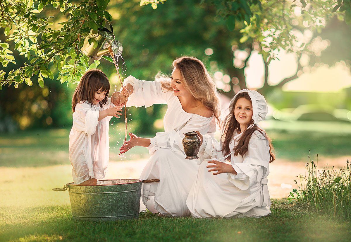 family, park, happy, outside, sunny, Alëna Romanovskaya