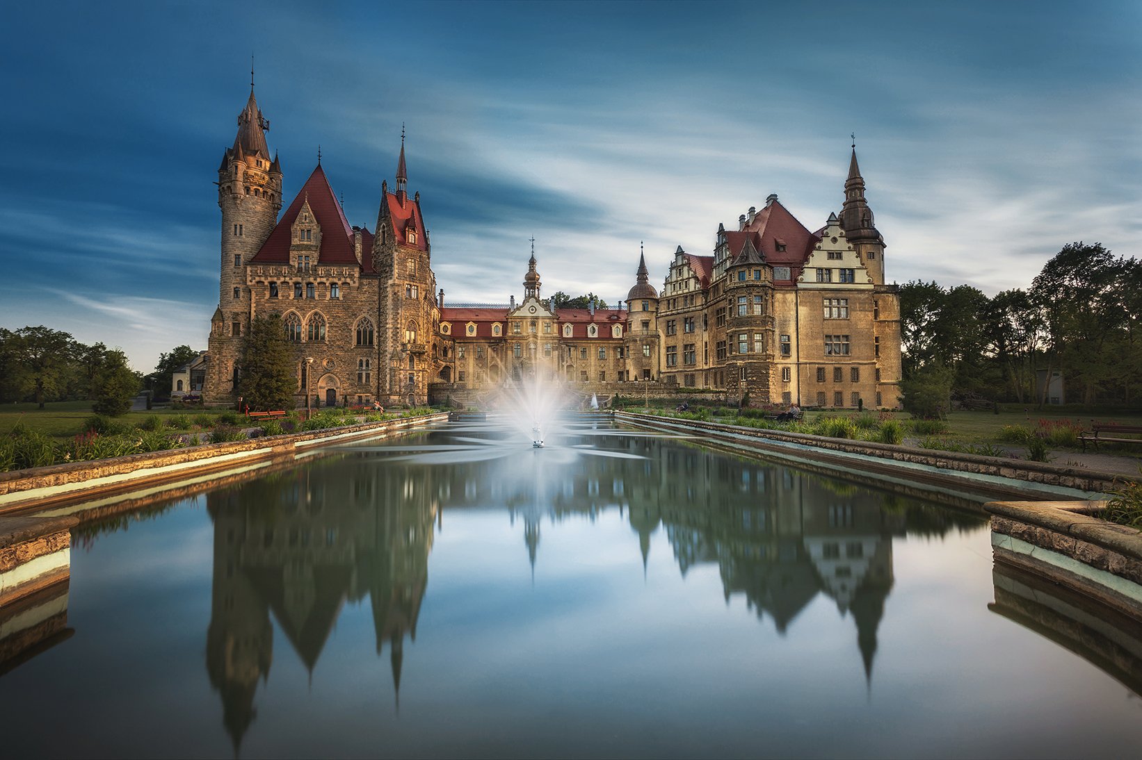 palace, castle, building, architecture, pool, water, long exposure, clouds, , Patrycja Towarek
