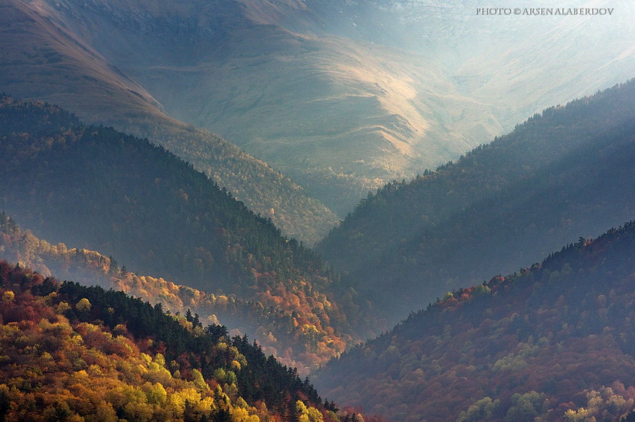 гора, пик, вершина, скала,облака, северный кавказ, карачаево-черкесия, туман, ущелье, лес, осень, Арсен Алабердов