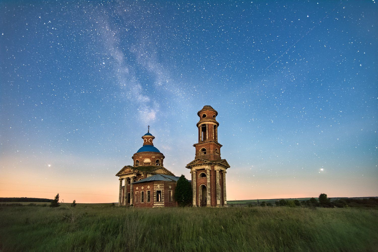 ночь,звёздное небо,млечный путь,заброшенный храм,церковь, Андрей Cоколов