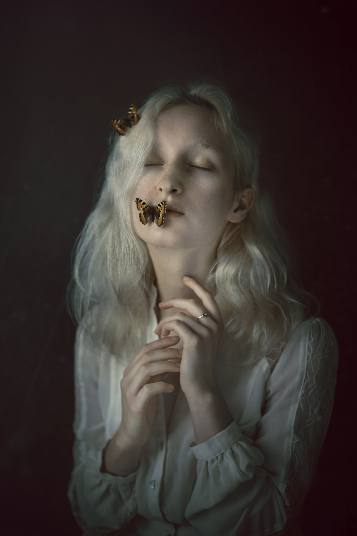 butterfly, model, girl, blonde, slavic, mood, melancholy, portrait, Izabela Nowakowska