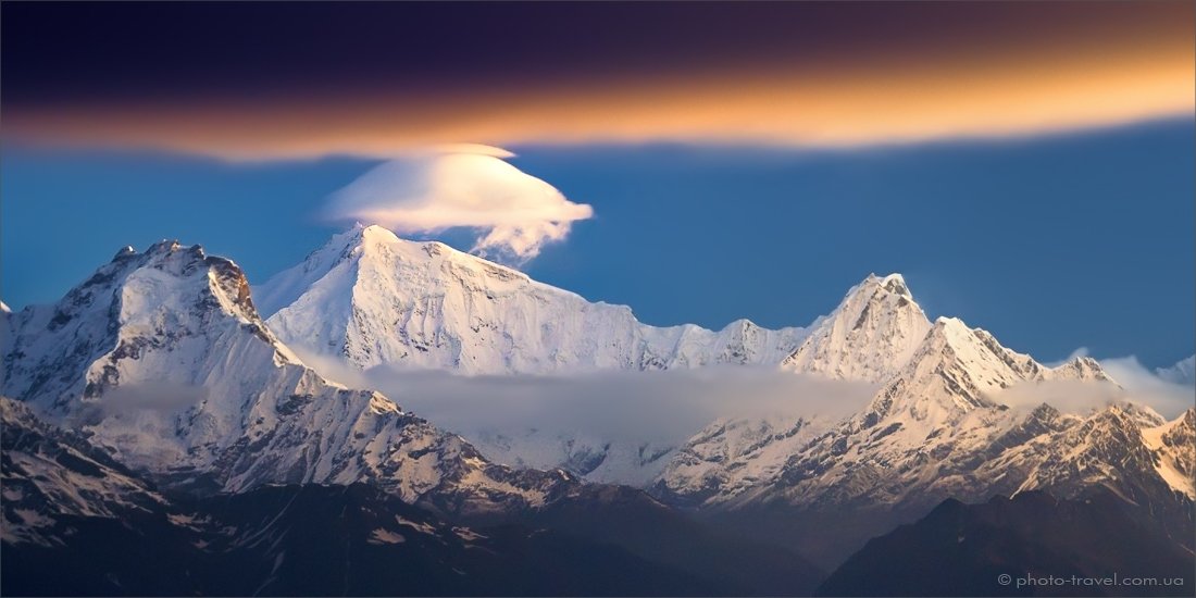 непал, гималаи, ганеш, горы, рассвет, пик, вершина, облака, ледник, Антон Янковой (www.photo-travel.com.ua)