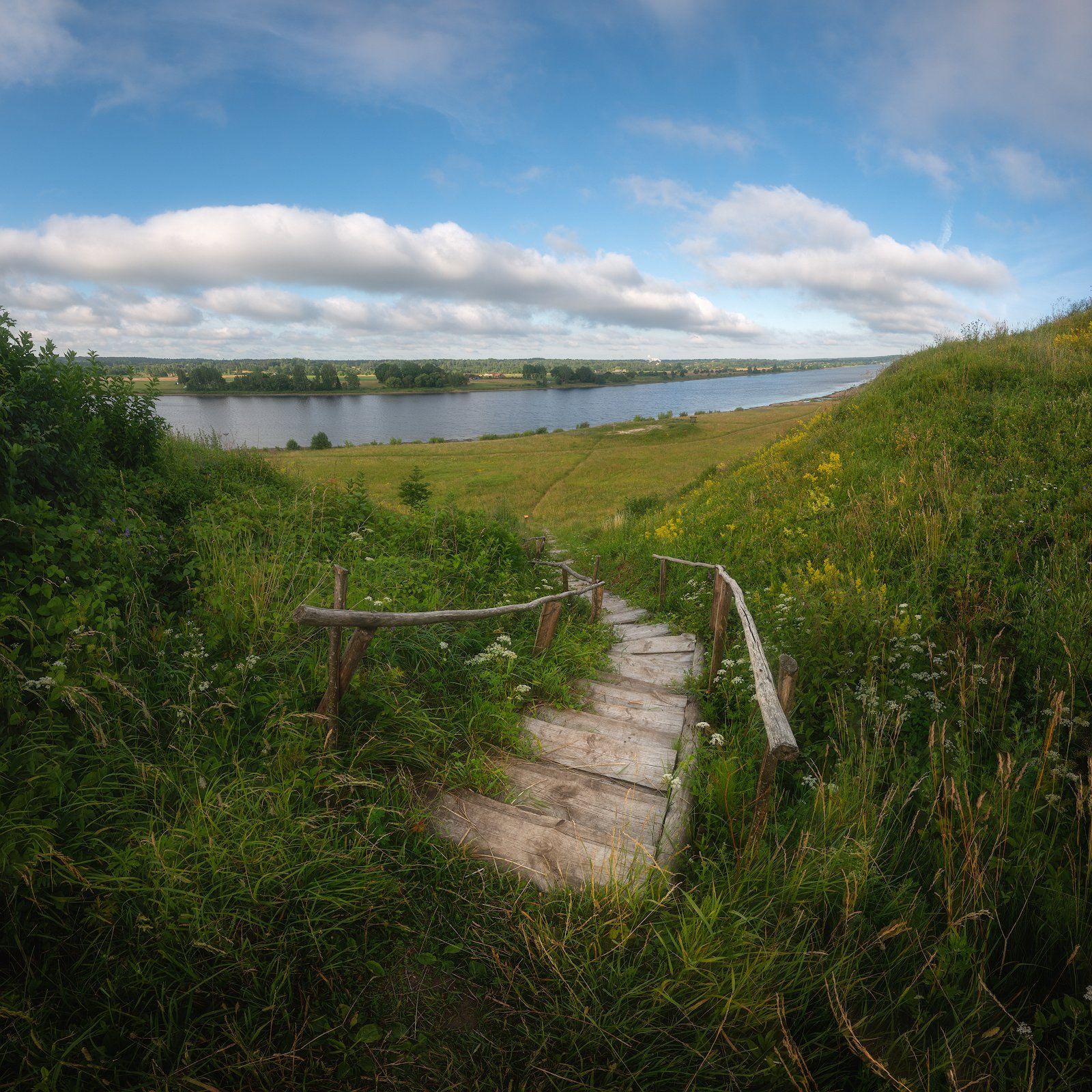 пейзаж панорама лестница лето день латвия, Алексей Мельситов