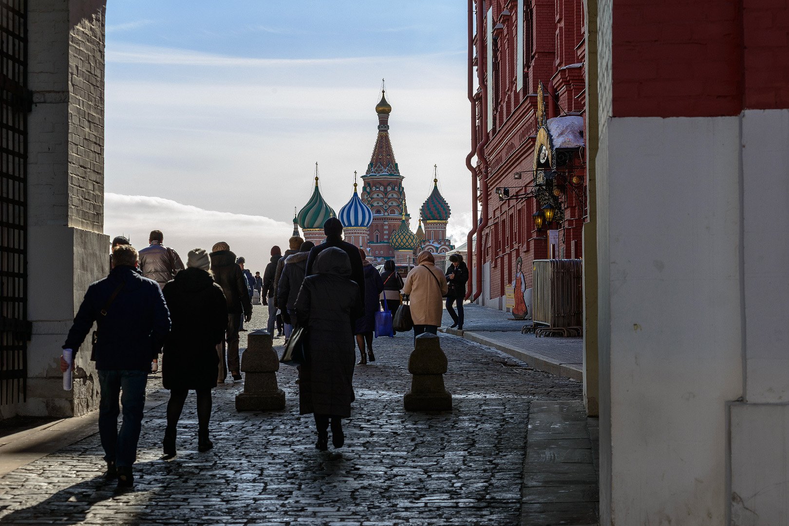 События в москве весной. Глаз Москвы. Москва глазами человека. Весенняя Москва.