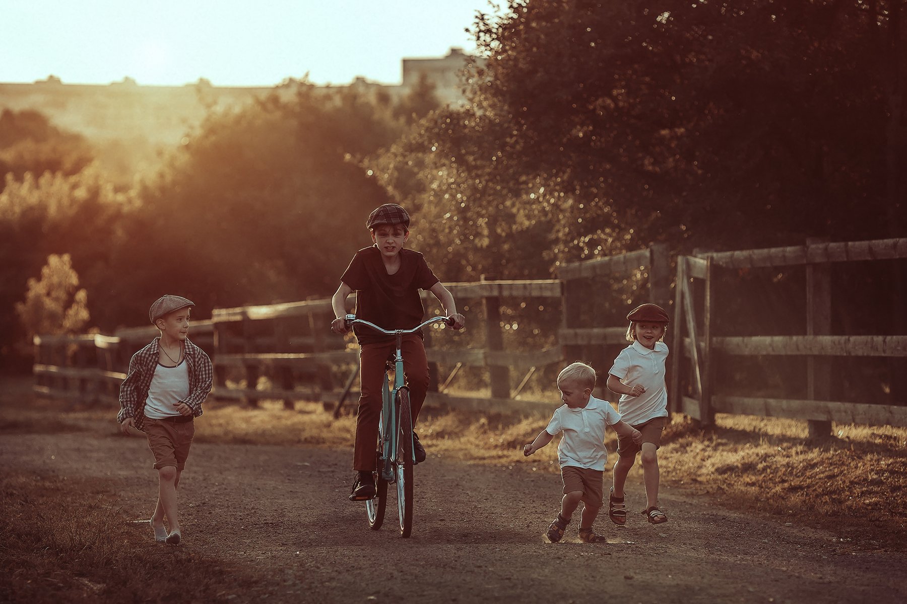 детство, деревня, велосипед, кепка, закат, ретро, винтаж, Марина Петра