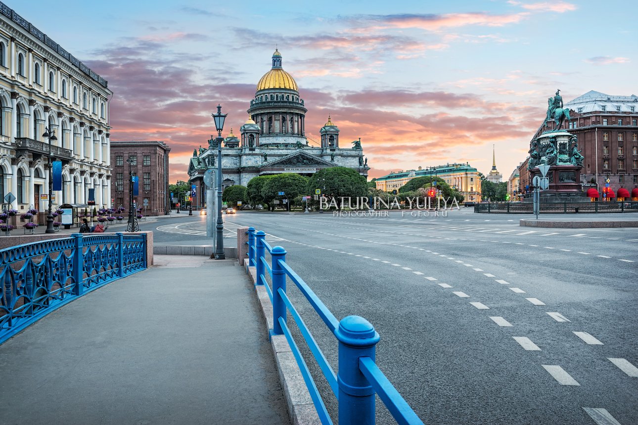 санкт-петербург, исаакиевский собор, площадь, утро, рассвет, синий мост, Юлия Батурина