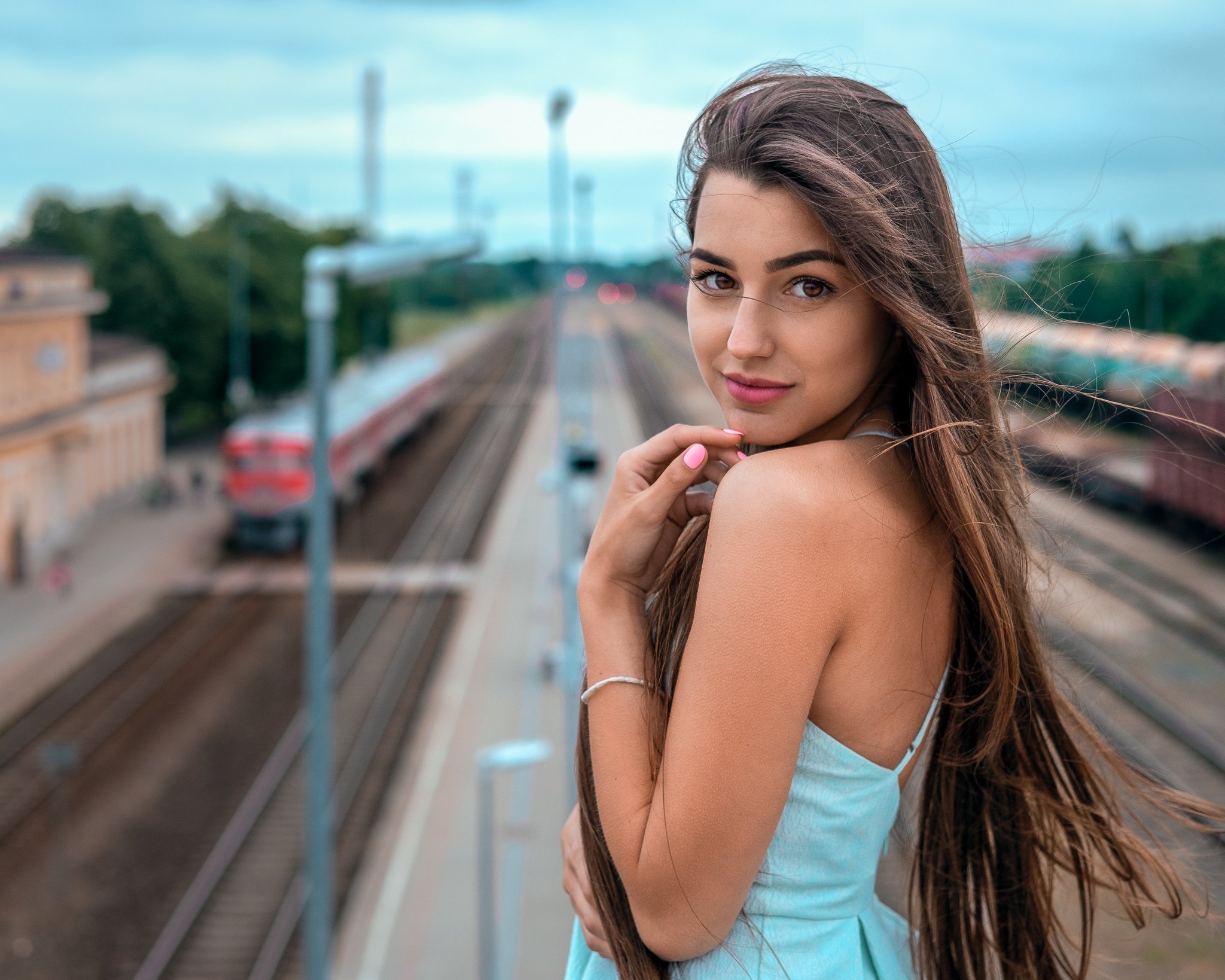 girl, summer, beautiful, portrait, train, station, hair, female, Saulius Ke