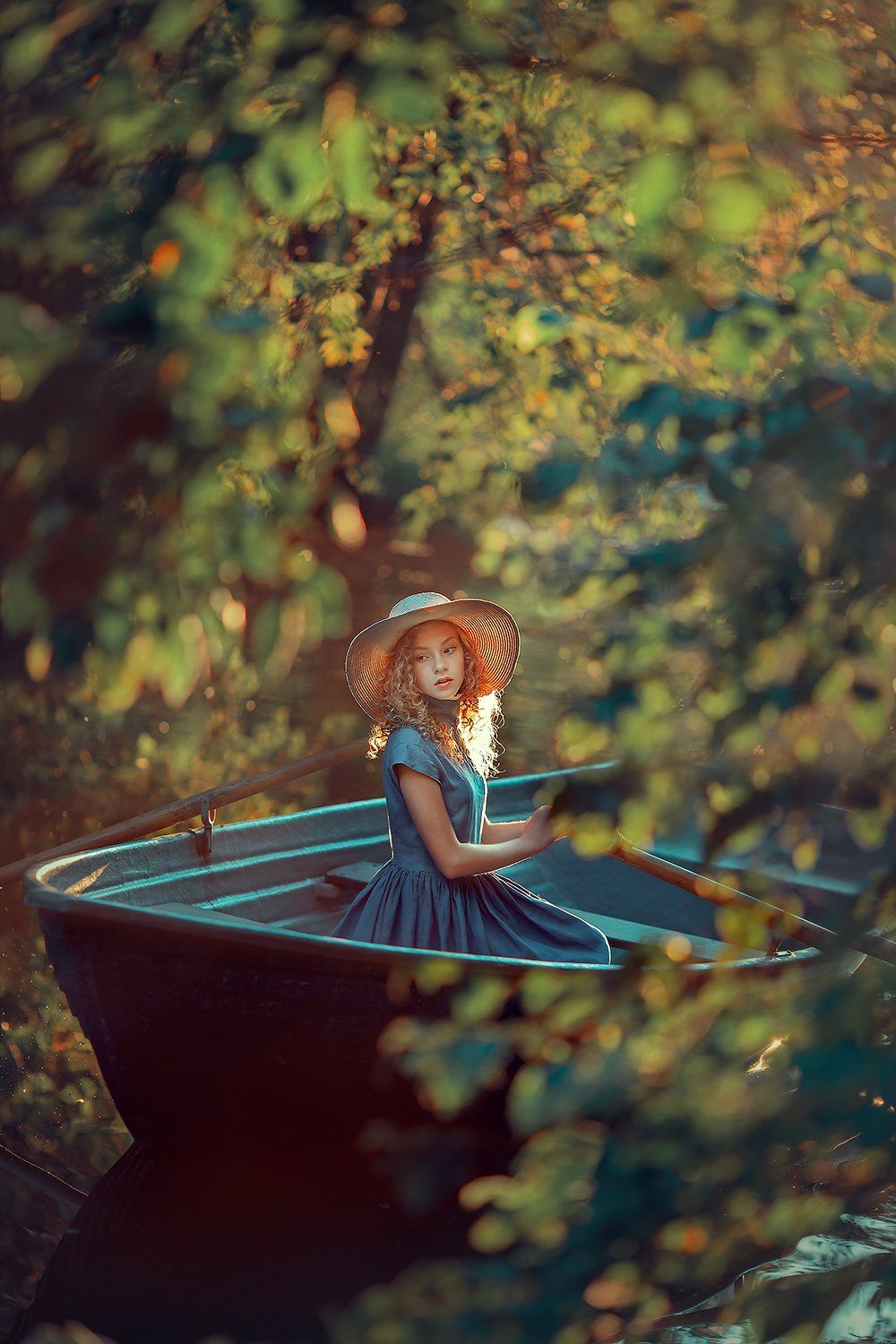 девушка, портретная фотосессия, фотосессия на природе, лодка, на воде, Катрин Белоцерковская