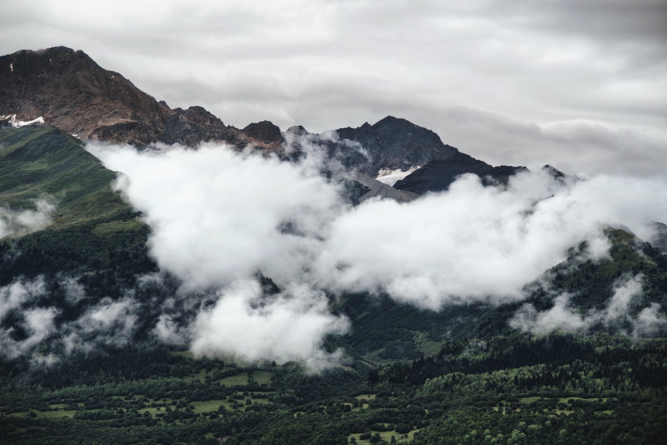 пейзаж, горы, облака, зелень, грузия, местиа, мануальный, зуико, Роман Кухтенков