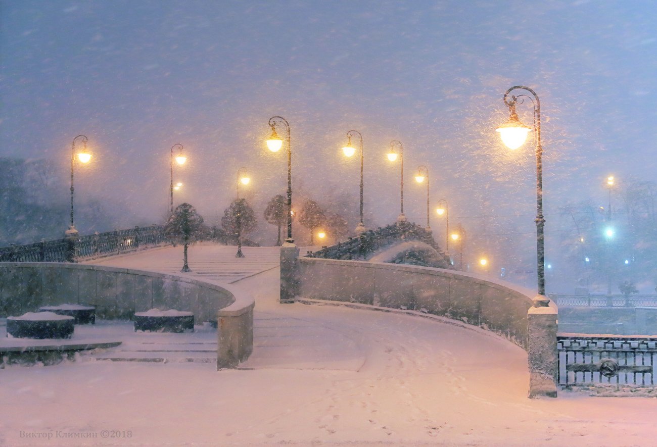 москва, вечер, зима, снегопад, мост, Виктор Климкин