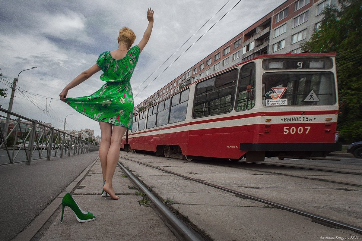 женщина,трамвай,туфелька,арт,фото-арт, Александр Сергеев
