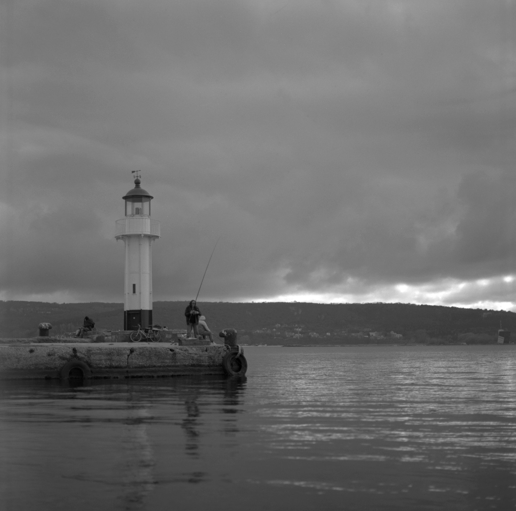 hasselblad, black, white, b&w, film, lighthouse, sea, dusk, Evgeny Ivanov
