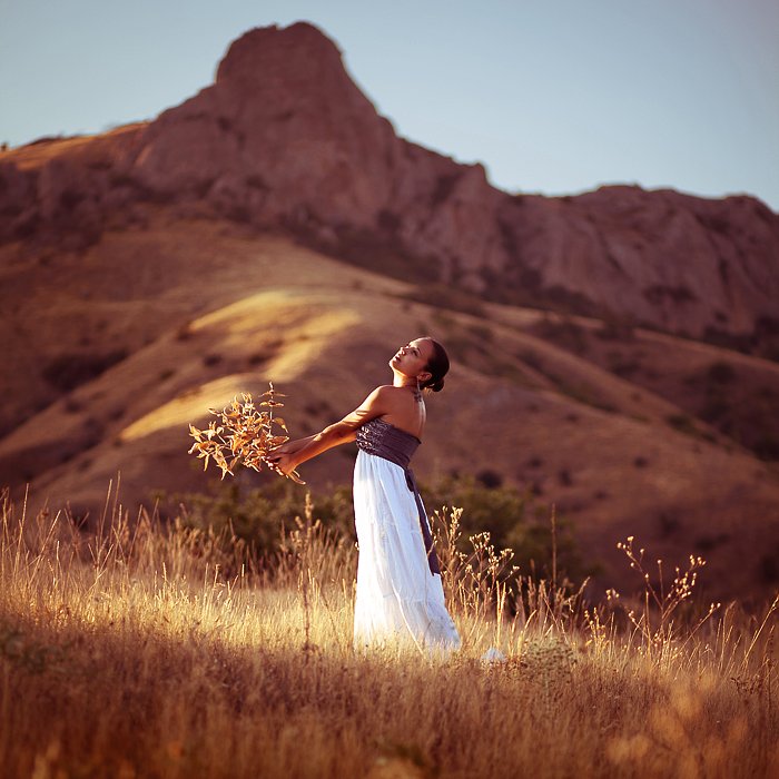 природа, поле, девушка, портрет, колючка, свадебный фотограф Денис Куксенко