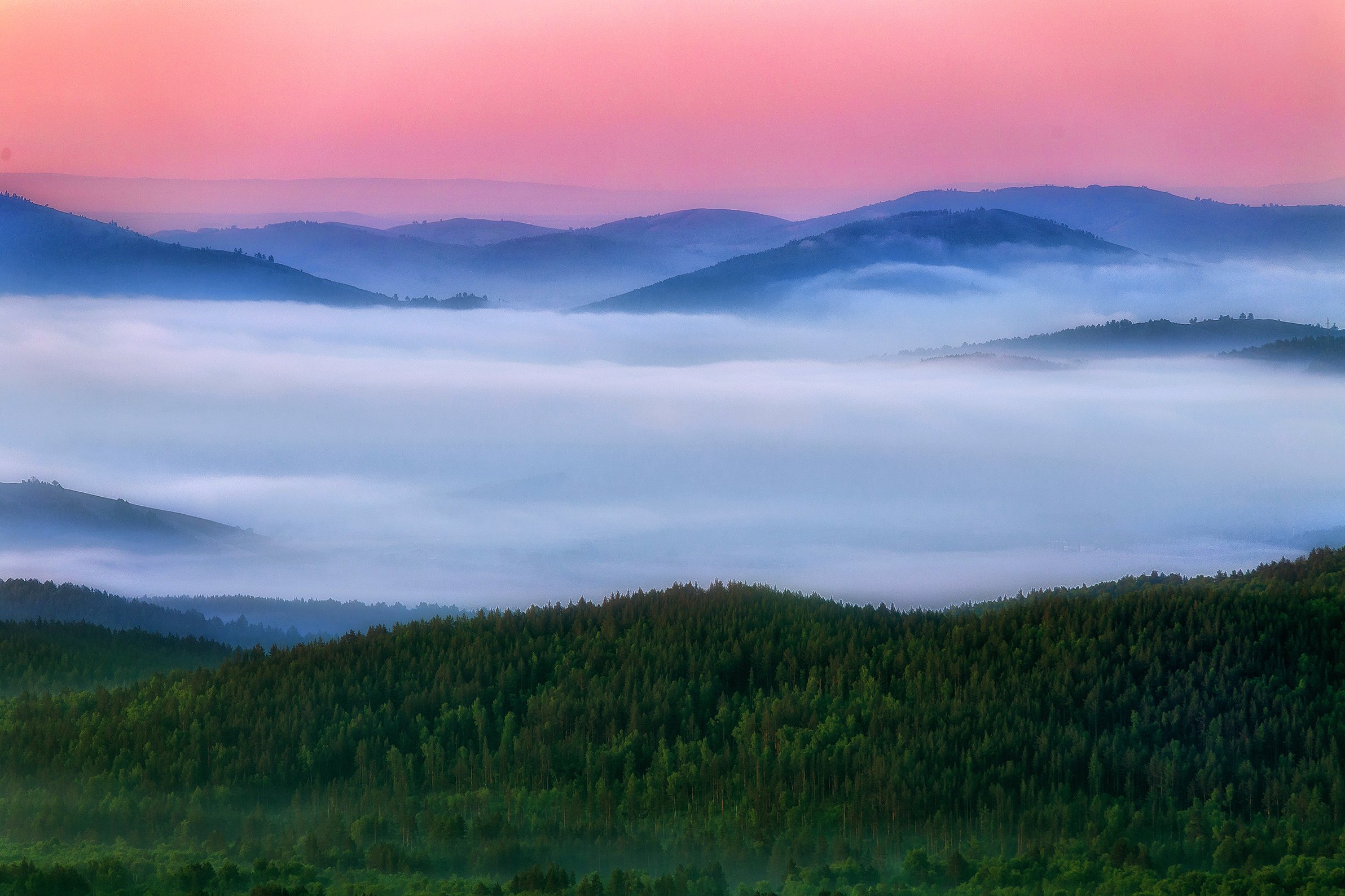 Уральские горы в тумане
