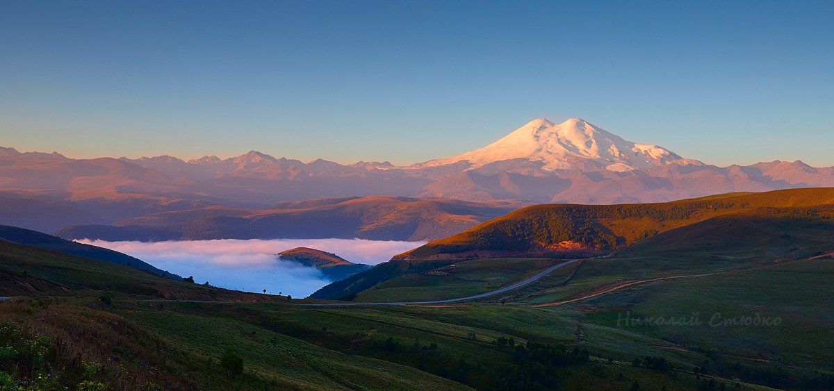 кавказ, горы, рассвет, эльбрус, туман, Николай Стюбко