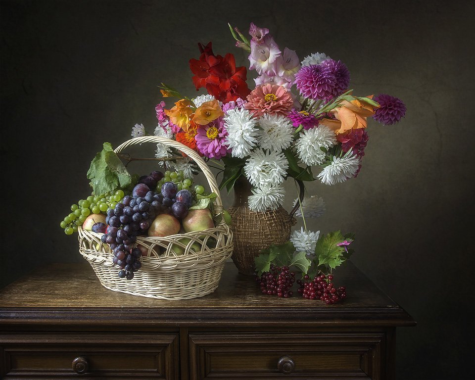 натюрморт, лето, букет, цветы, фрукты, Ирина Приходько