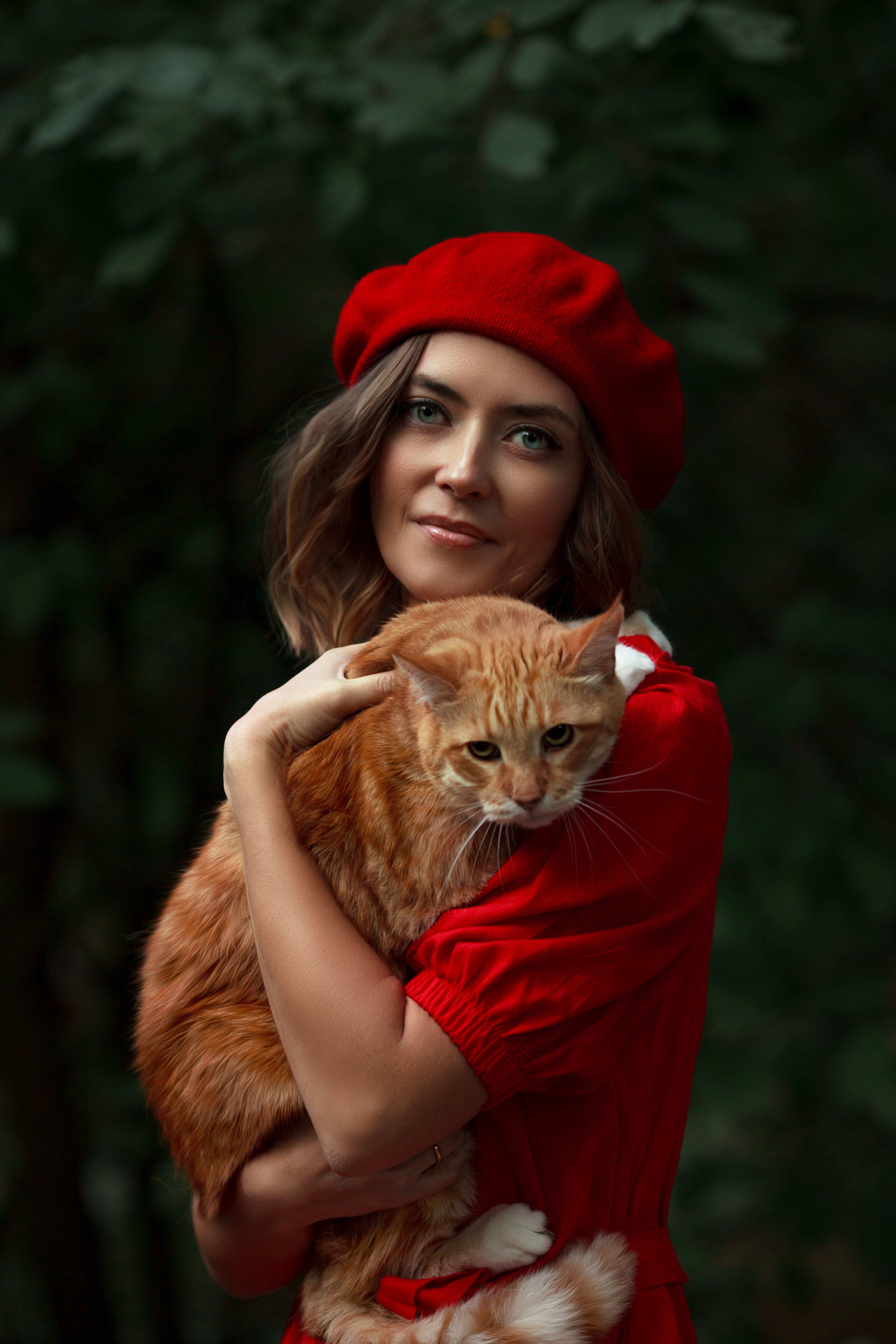 #autumn #cat #portrait #woman, Kate Gazina