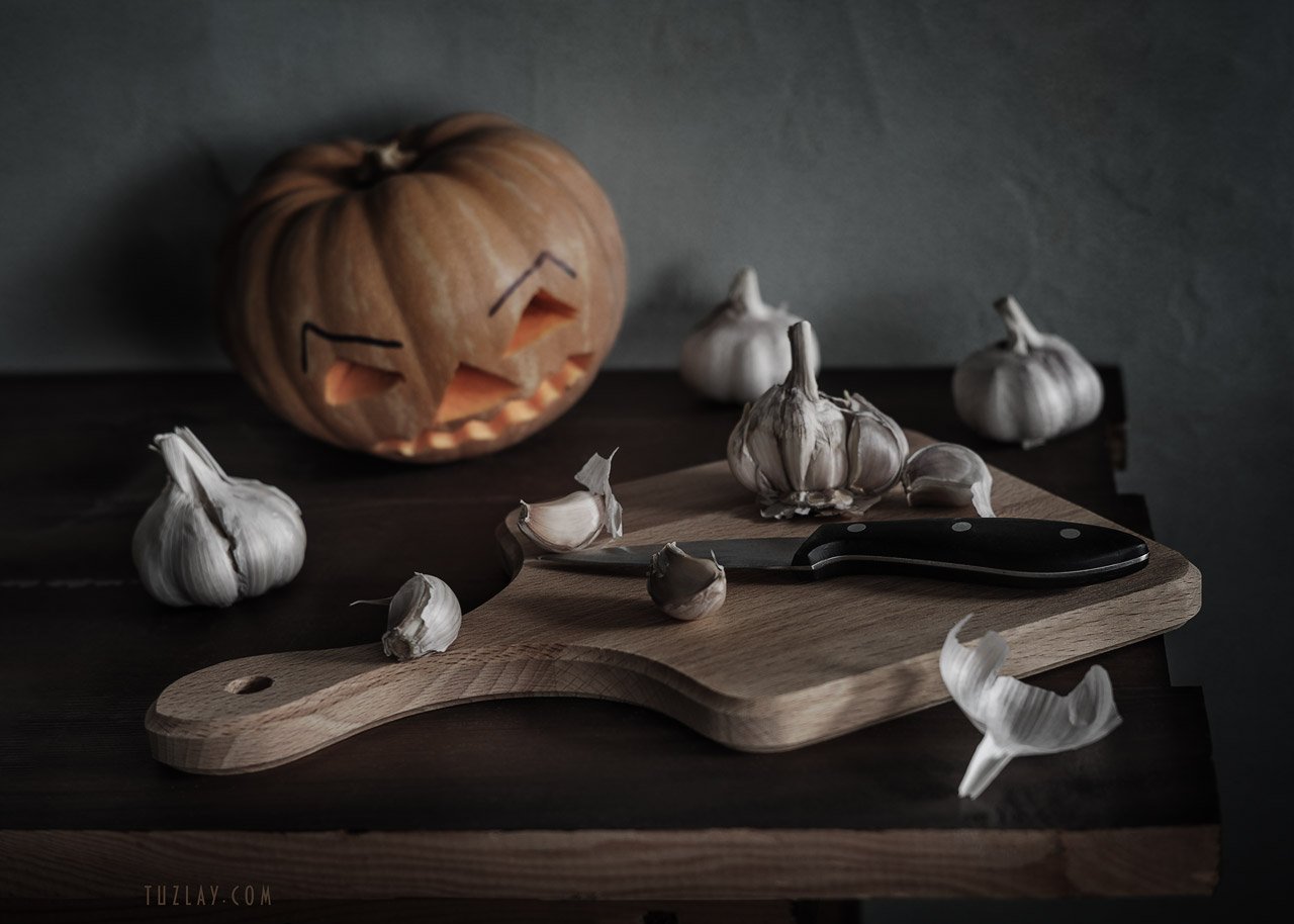 тыква, чеснок, кухонный нож, разделочная доска, halloween, Владимир Тузлай