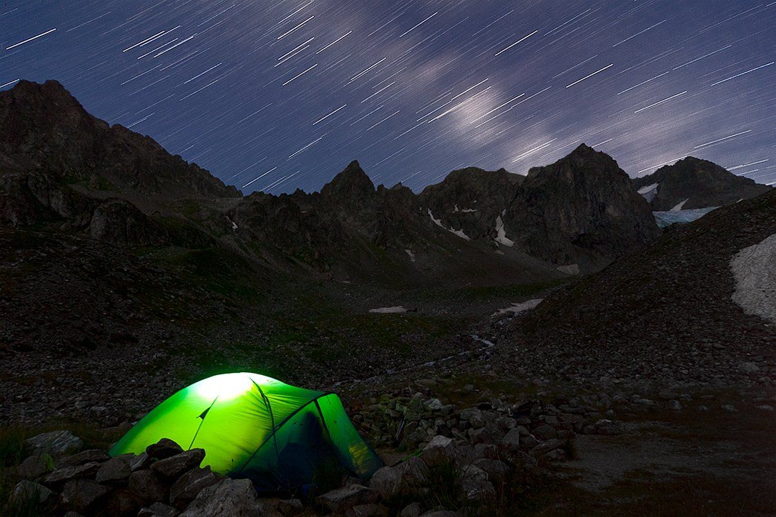 ночь, звезды, горы, палатка, архыз, ночевка, стоянка, вершина, кавказ, млечный путь, Роман Махненко