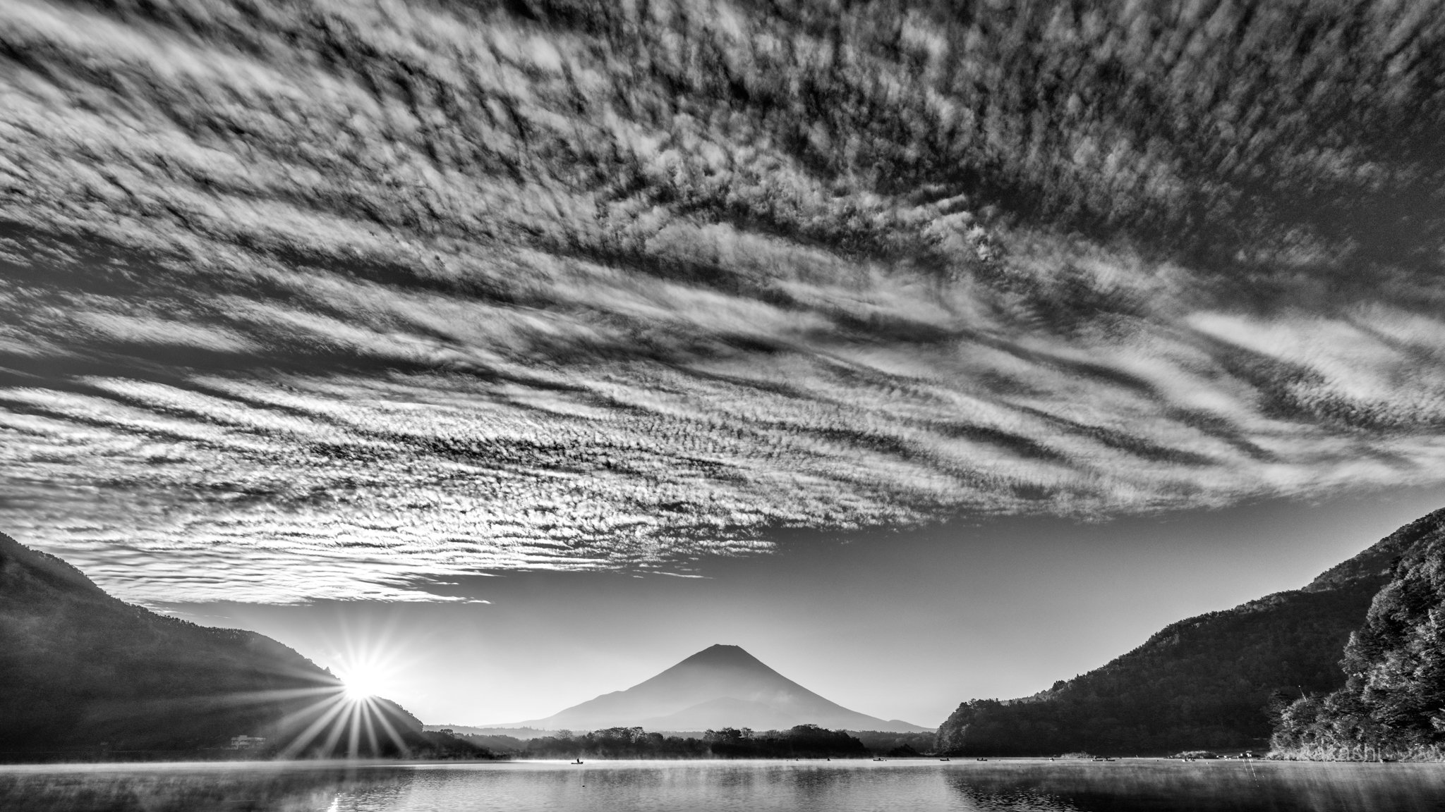 Fuji,mountain,Japan,cloud,lake,water,sun,sunrise,sunshine,amazing,beautiful, Takashi