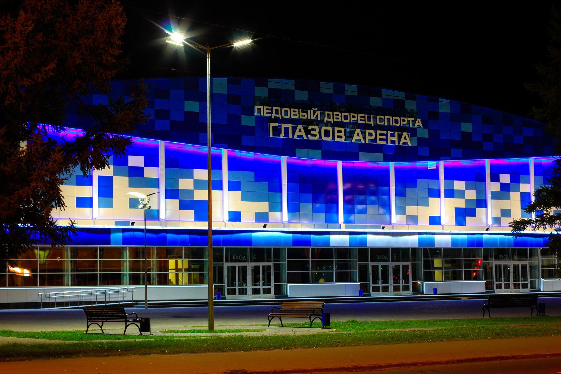 ледовый дворец спорта, Andrej Simanov