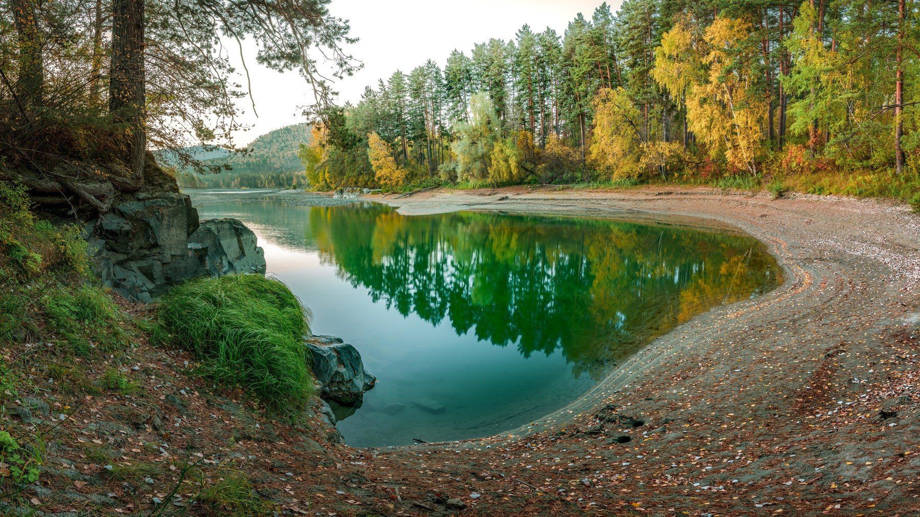 #nikon #landscape #katun #altai #russia #autumn #river #altaikrai #nature #water #mirrors #forest #yellow #yellowleaves #никон #пейзаж #катунь #алтай #россия #природа #осень #река #отражение, Денис Соломахин