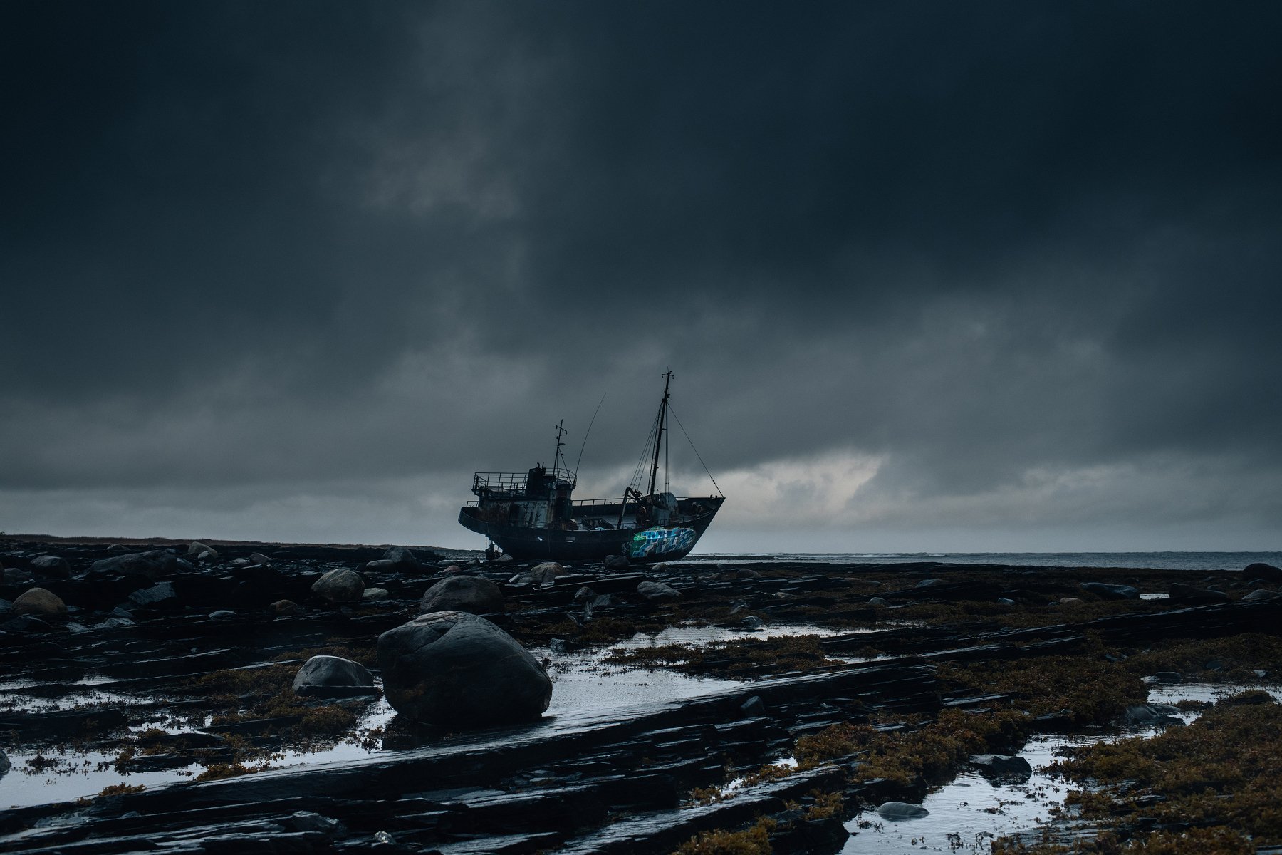 ship, landscape, darkness,, ShootYourStyle