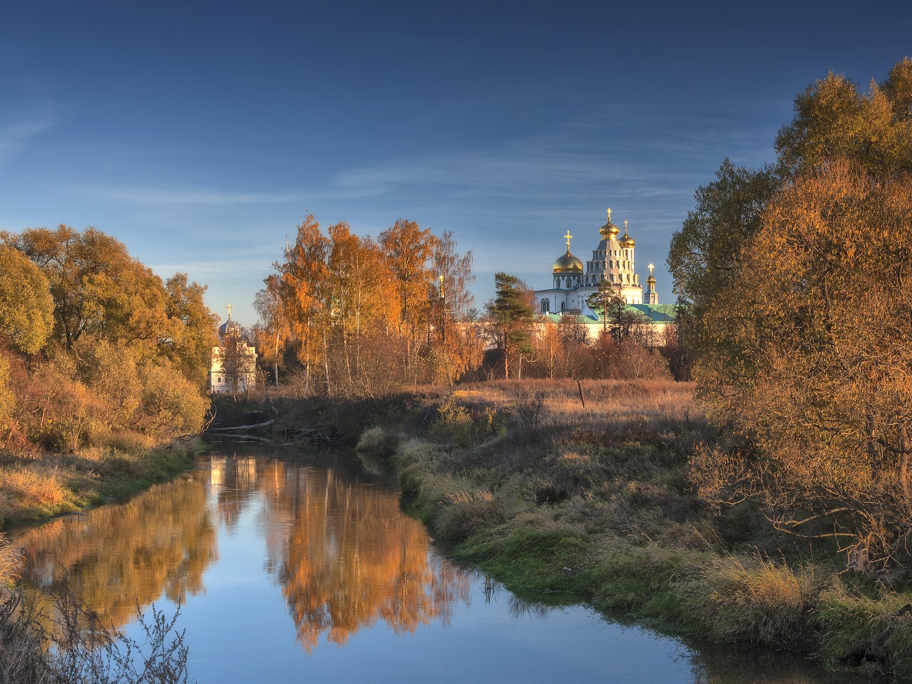 осень,река,храм,небо,россия,православие,природа, Павел Ныриков